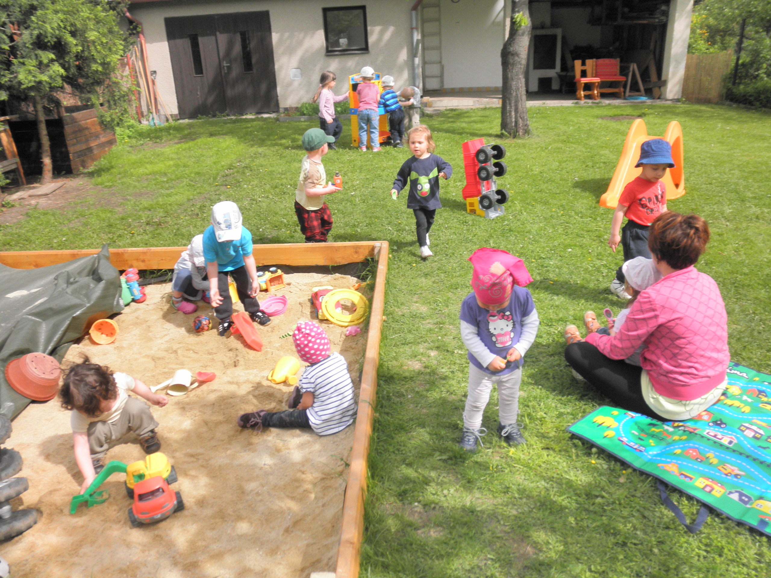 Jesle a Školka DC Mláďátka foto 4