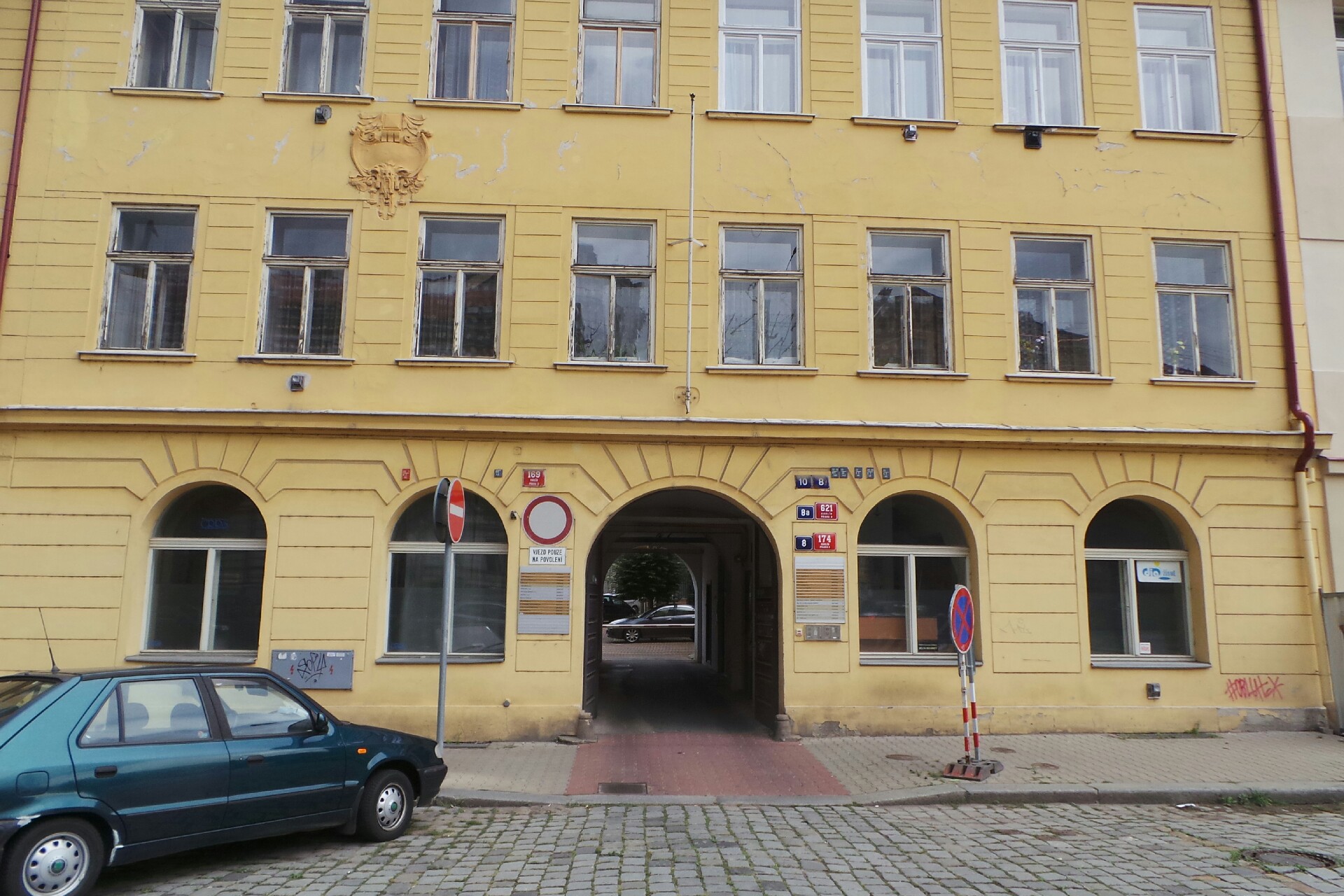 KENKEN & ROHYN, s.r.o.