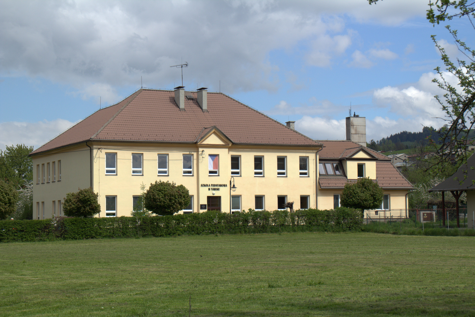 ZŠ a MŠ s polským jazykem vyučovacím Návsí foto 2