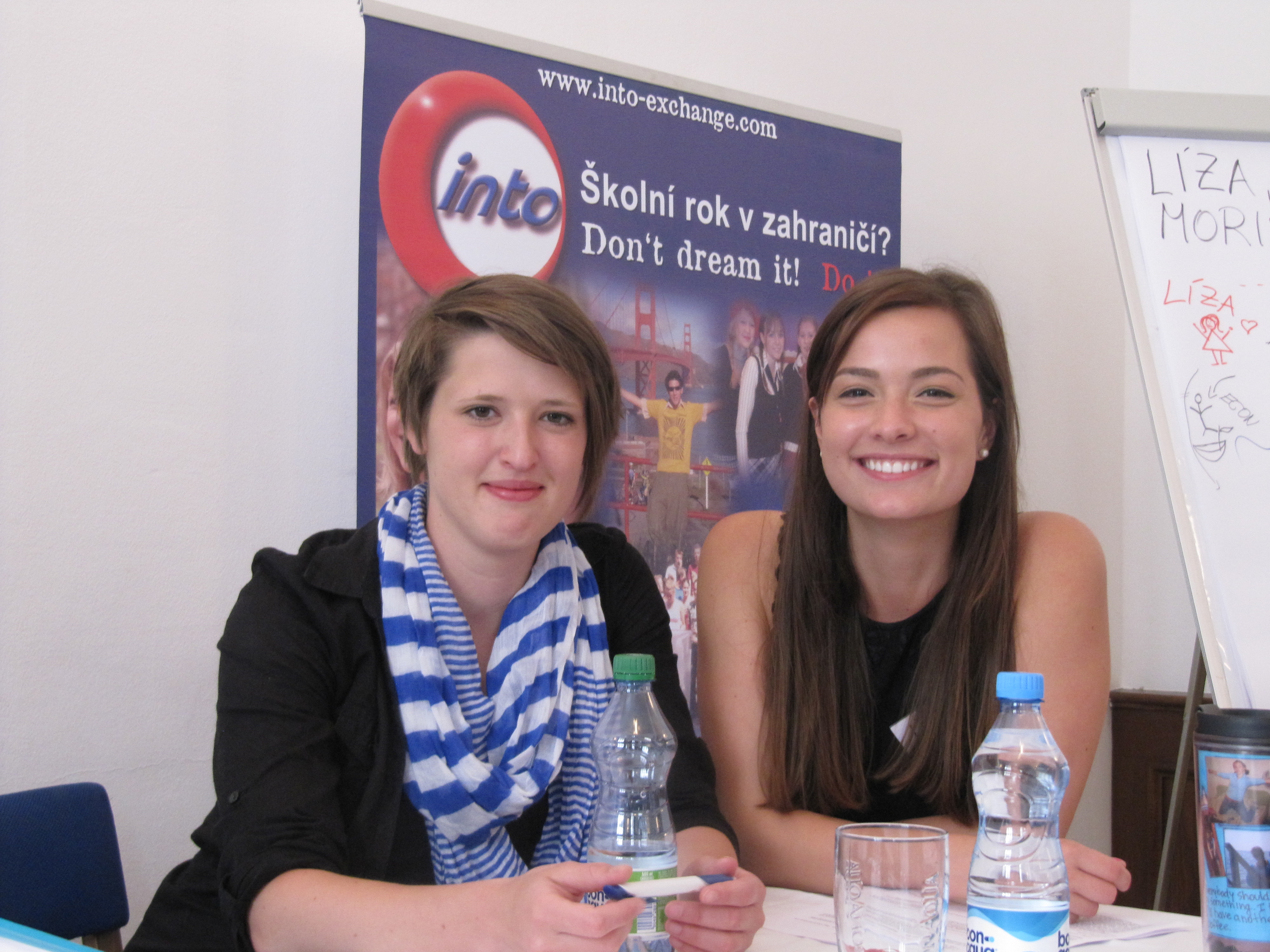 Into Education foto 3