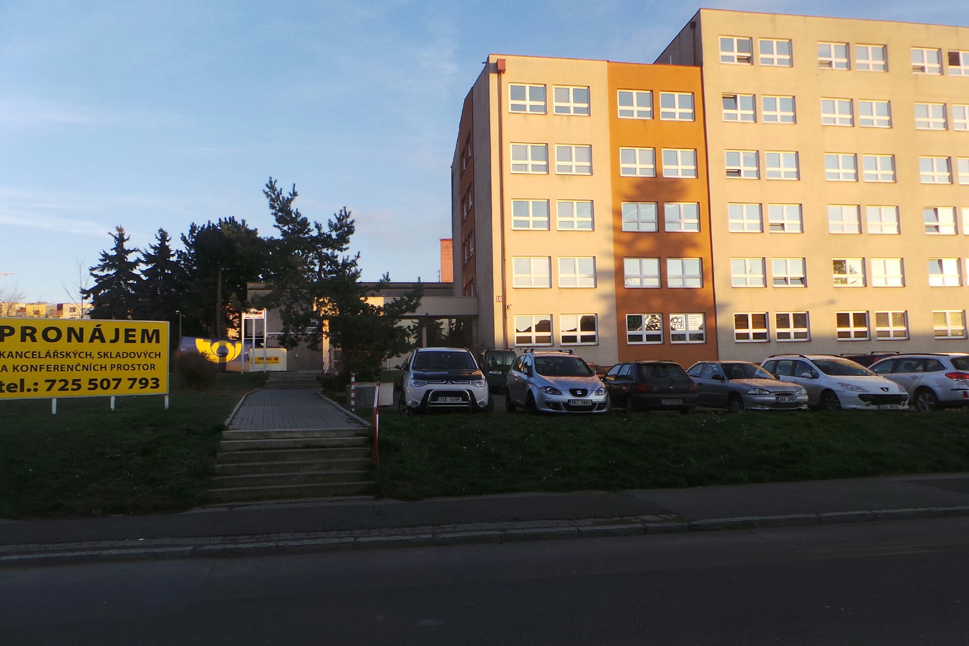 ZDVIH servis, s.r.o.