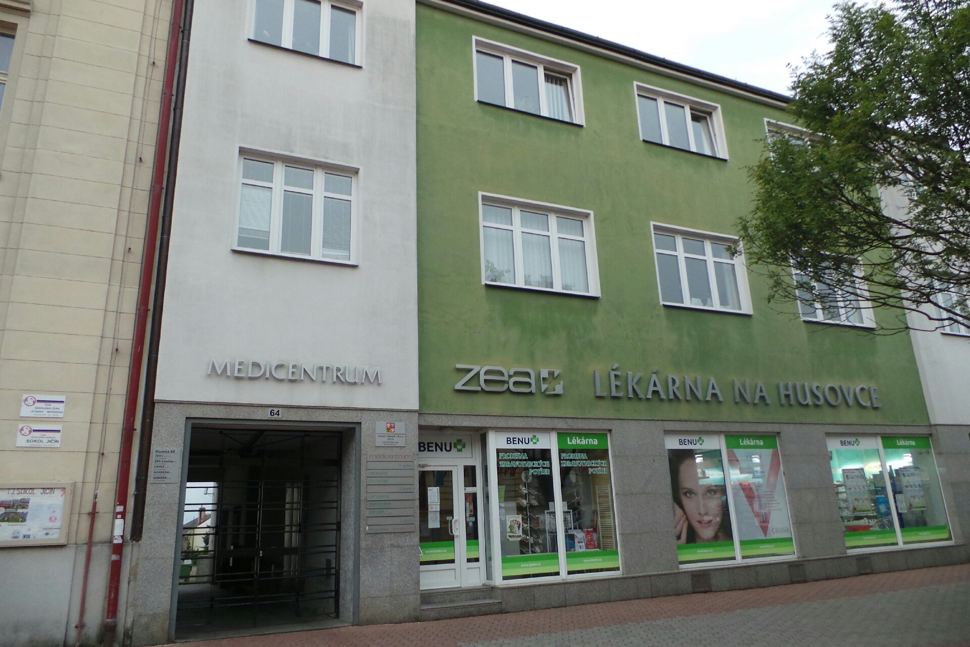 Orthopa, ortopedická ambulance