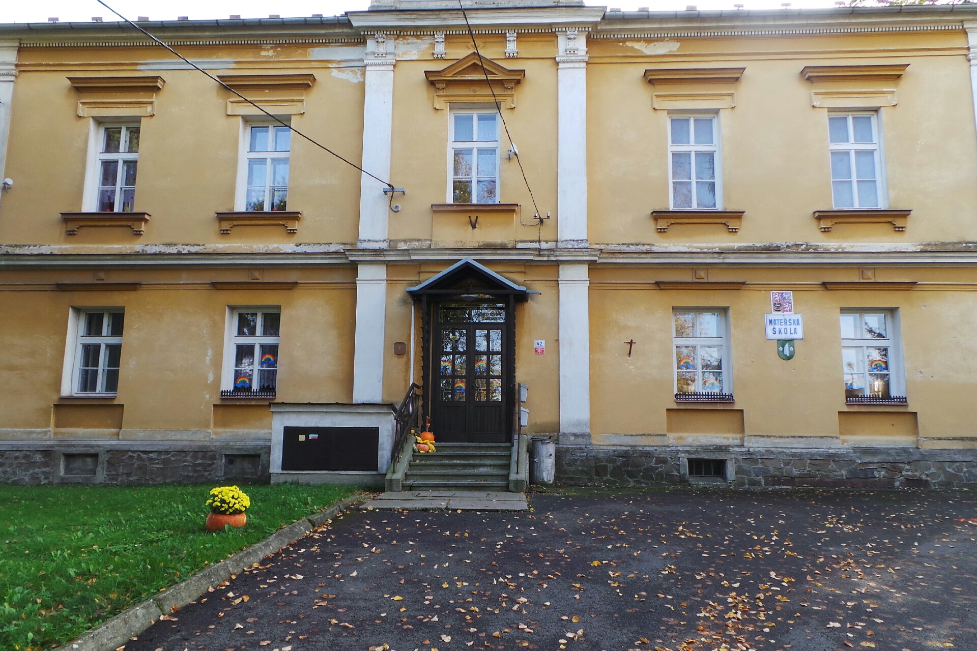 ZŠ a MŠ Neplachovice