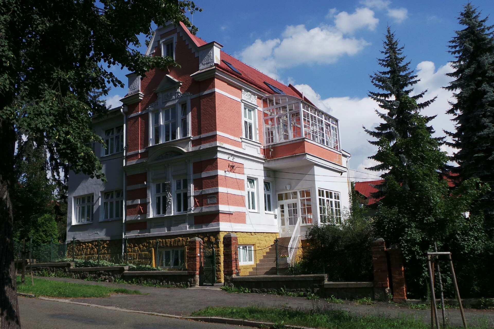 Centrum ÁČKO, p.o. foto 2
