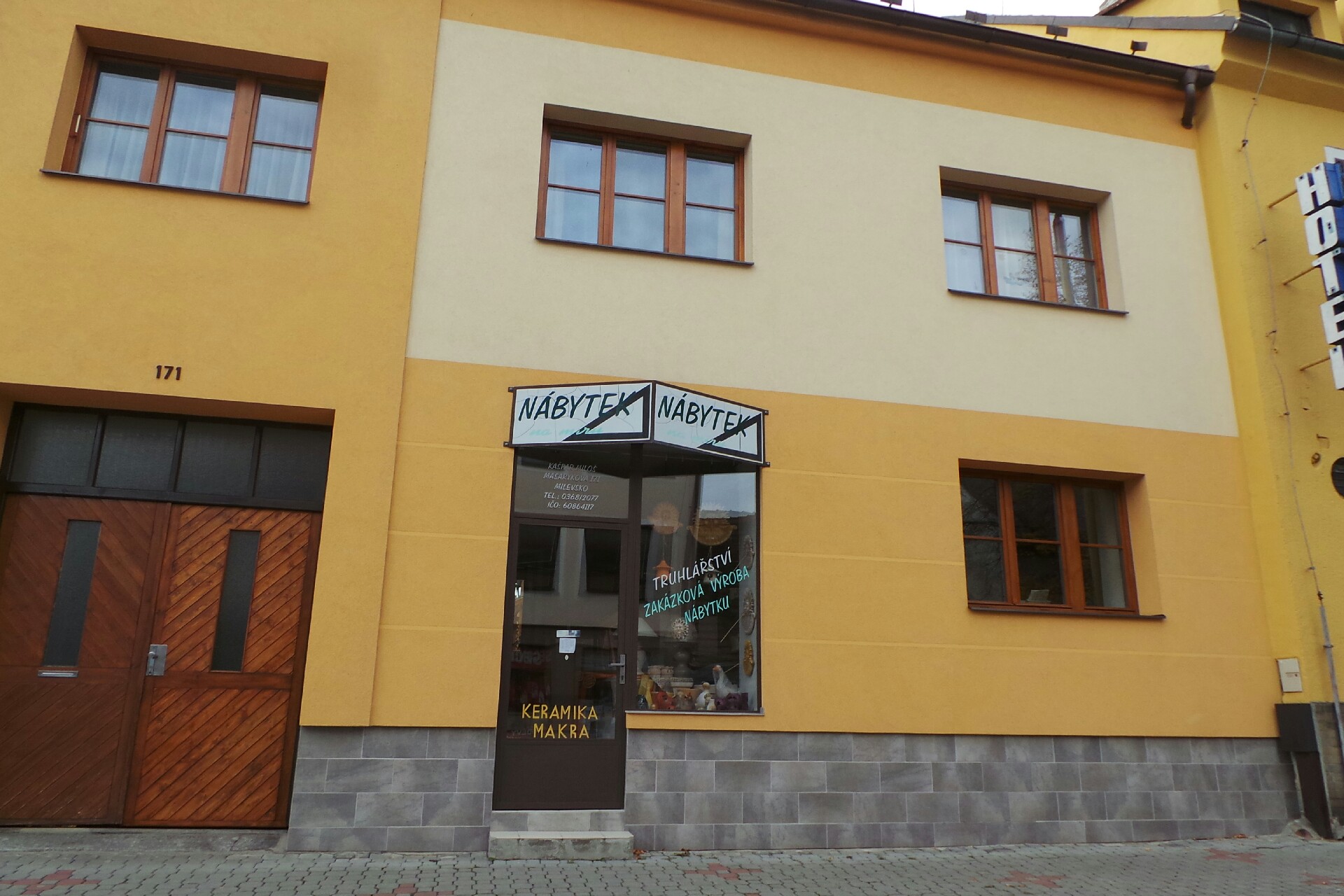 Miloš Kašpar - Nábytek