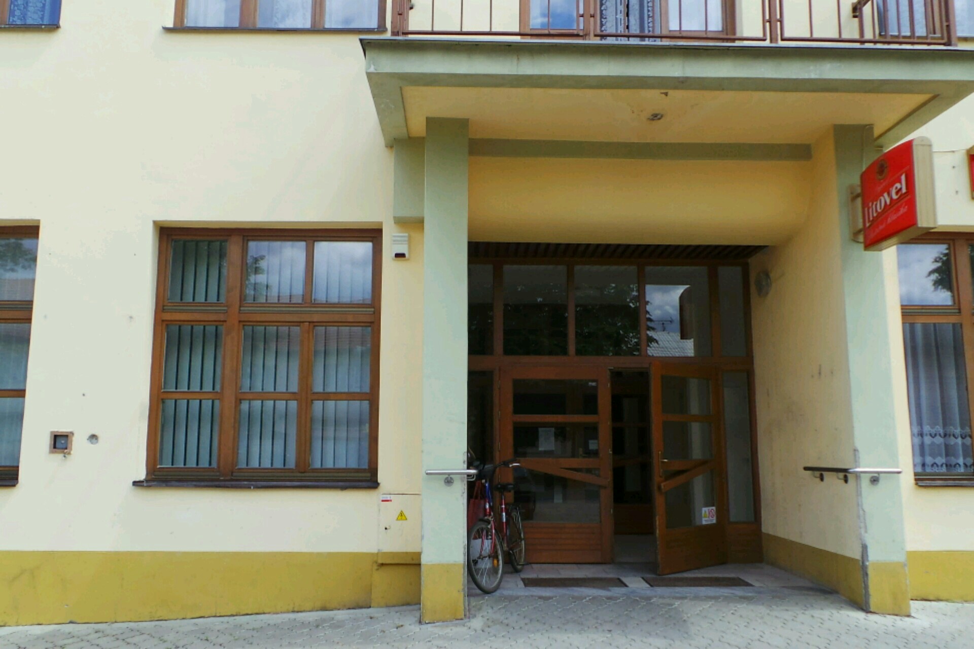 Místní knihovna Hroznová Lhota