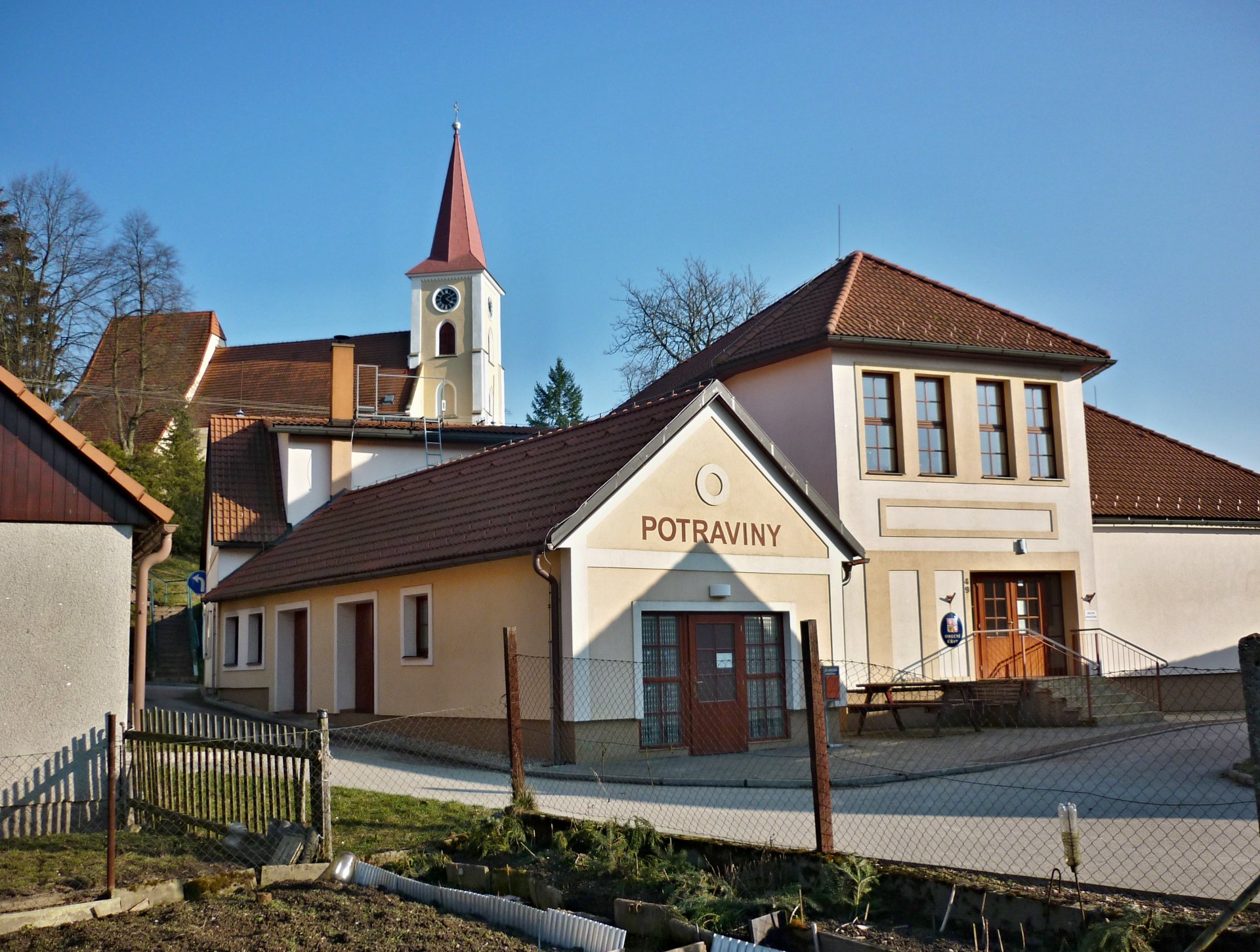 Kostelní Radouň - obecní úřad foto 3