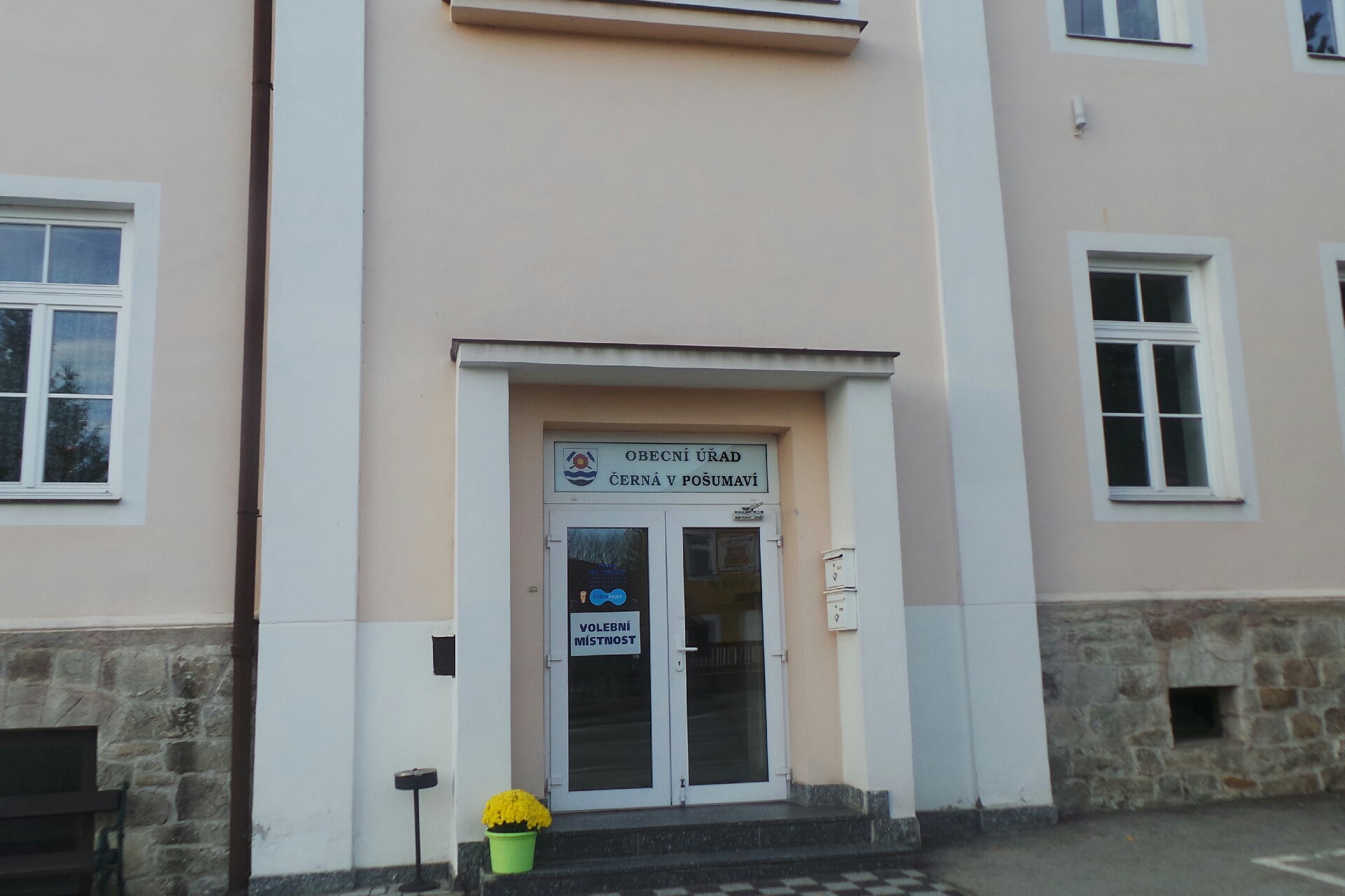 Černá v Pošumaví - obecní úřad