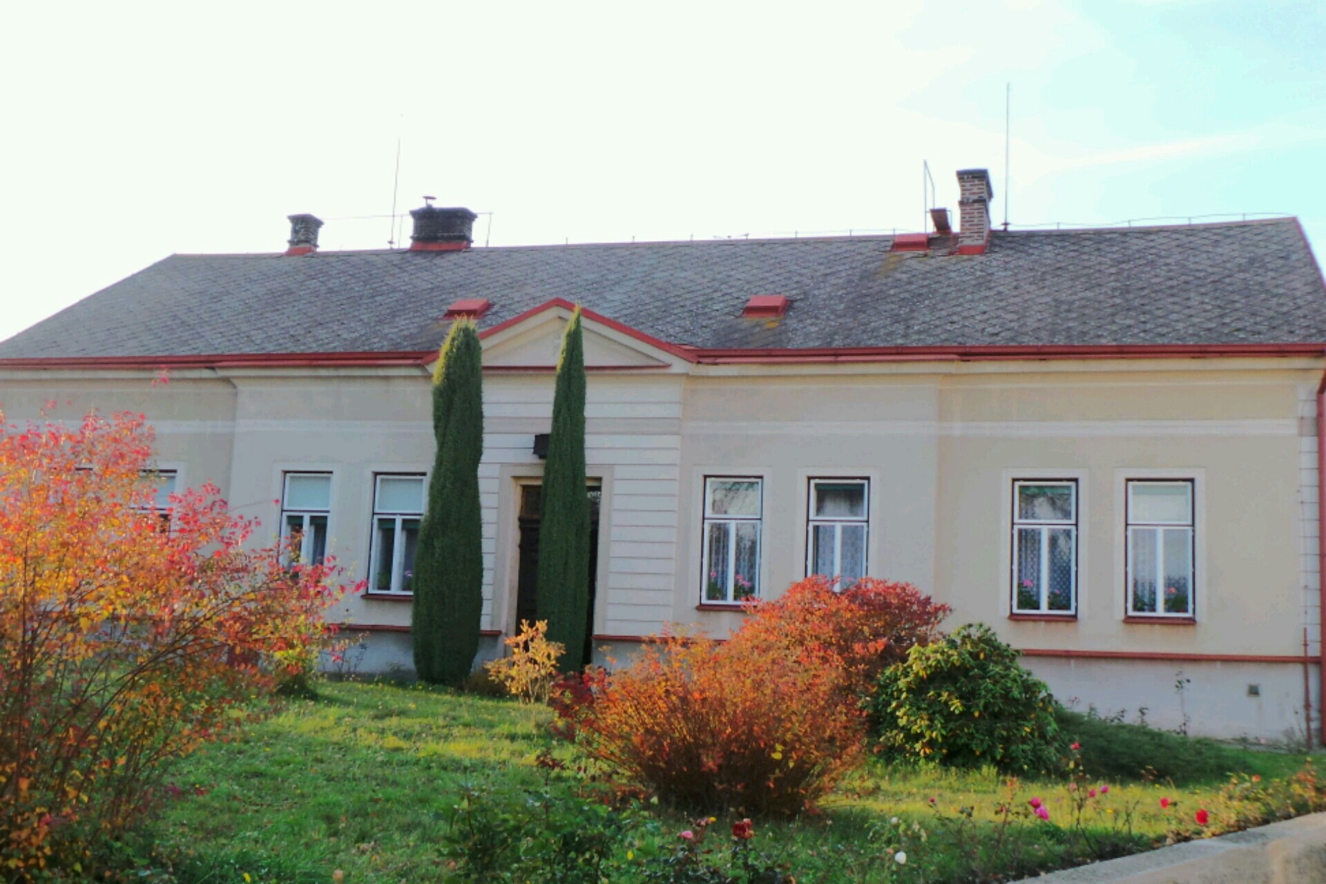 Římskokatolická farnost Slavoňov foto 2