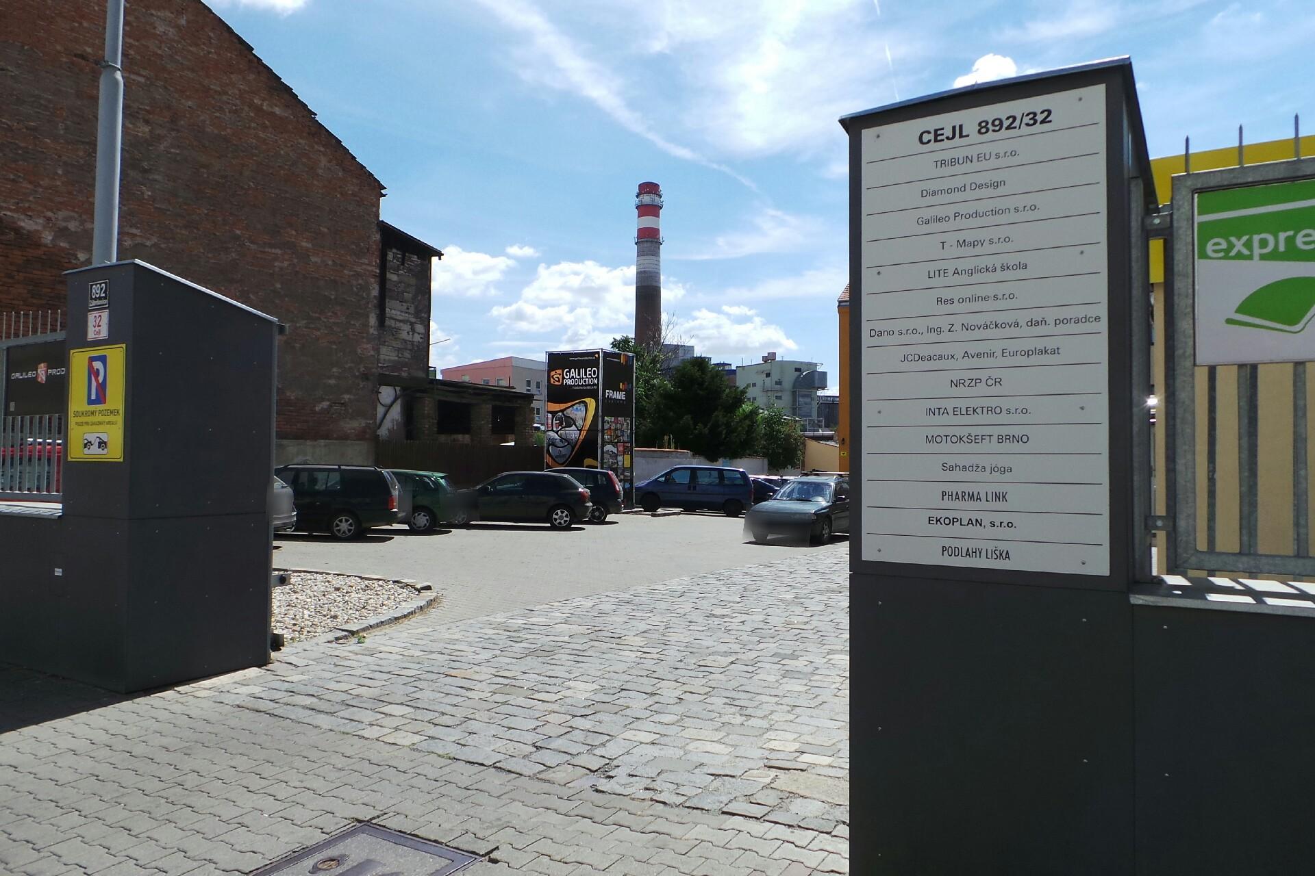 PODLAHY Liška, s.r.o.