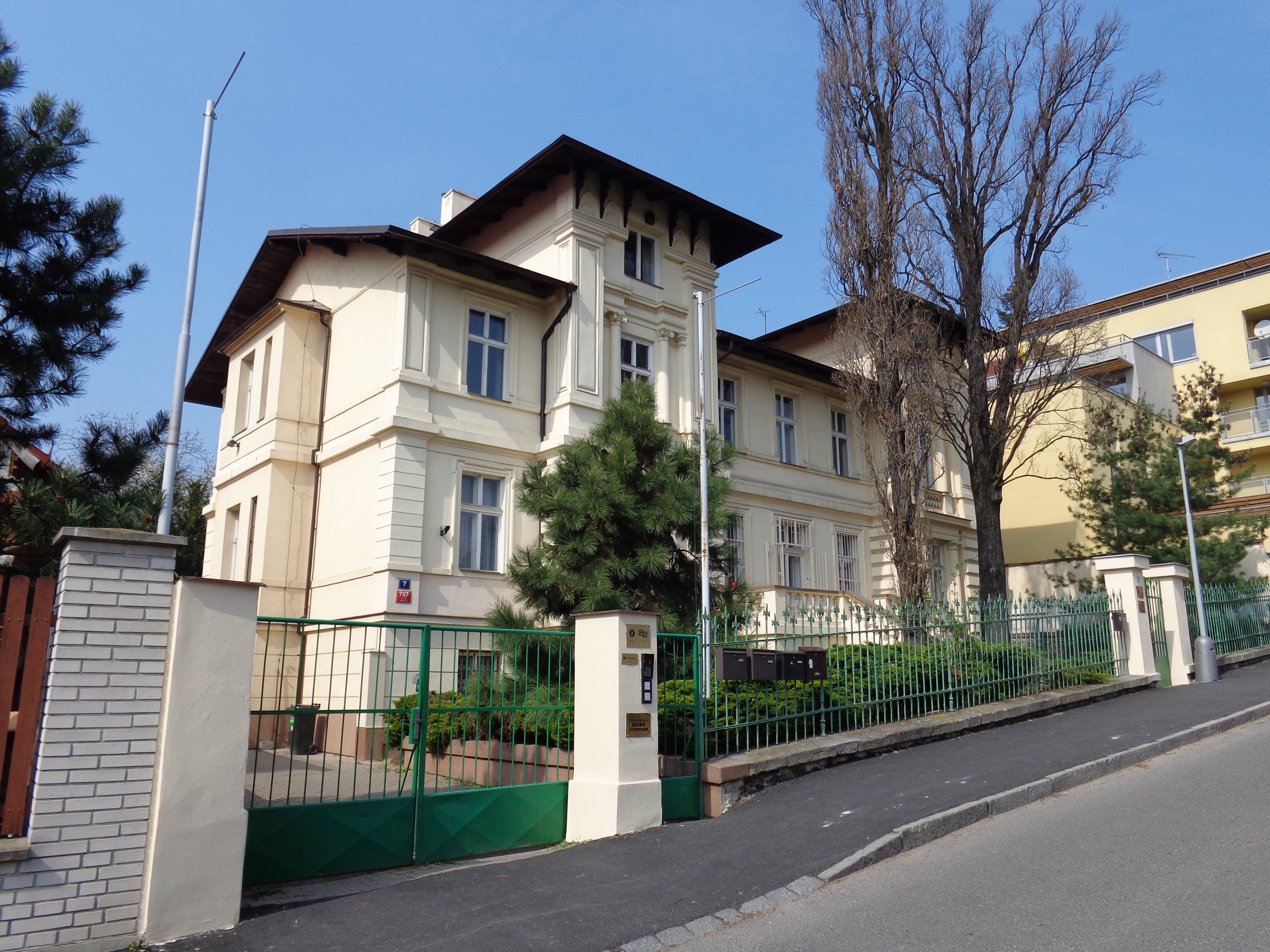 EUROBYTY - realitní společnost, s.r.o. foto 2