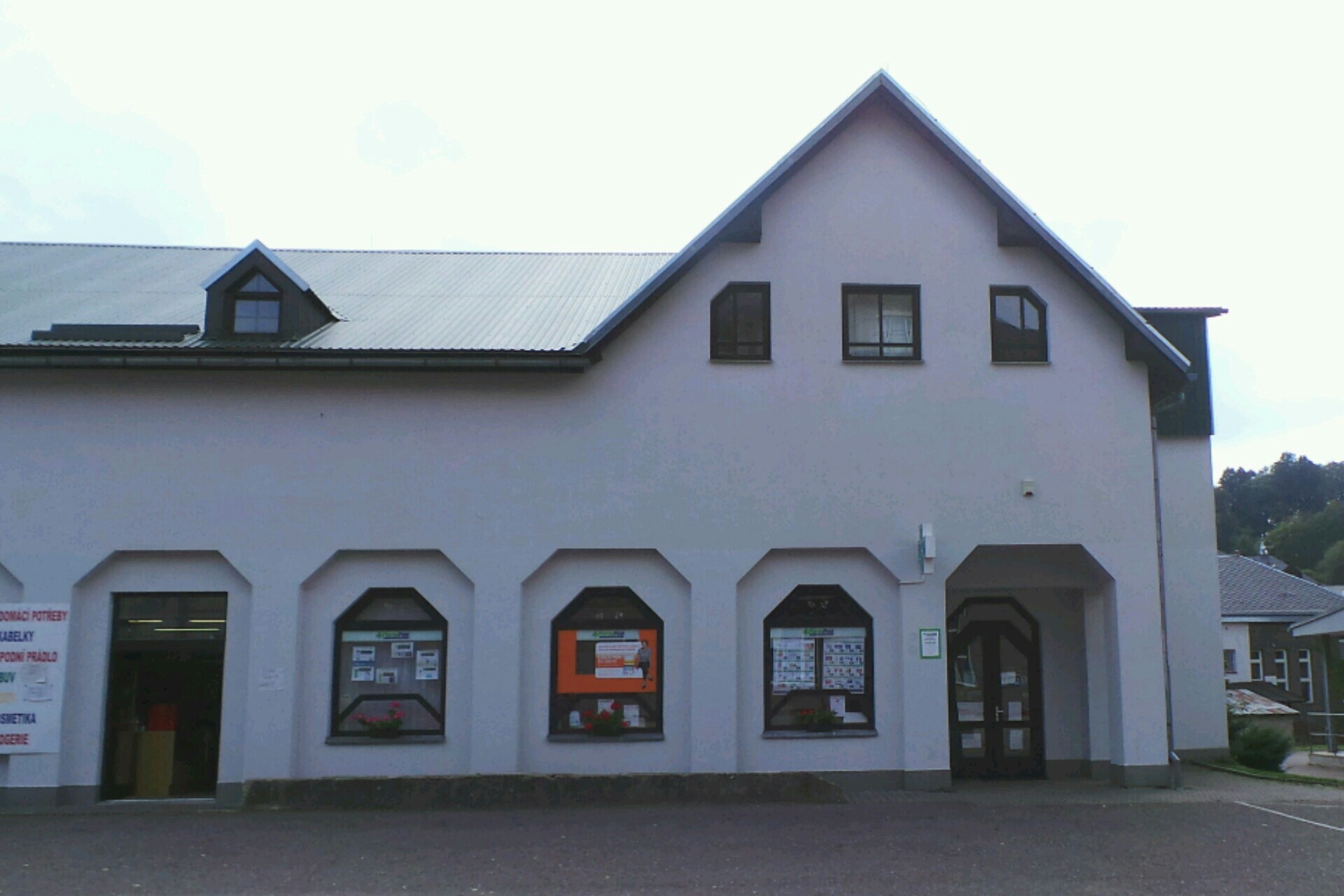 LÉKÁRNA HRADISKOVÁ, s.r.o. foto 1