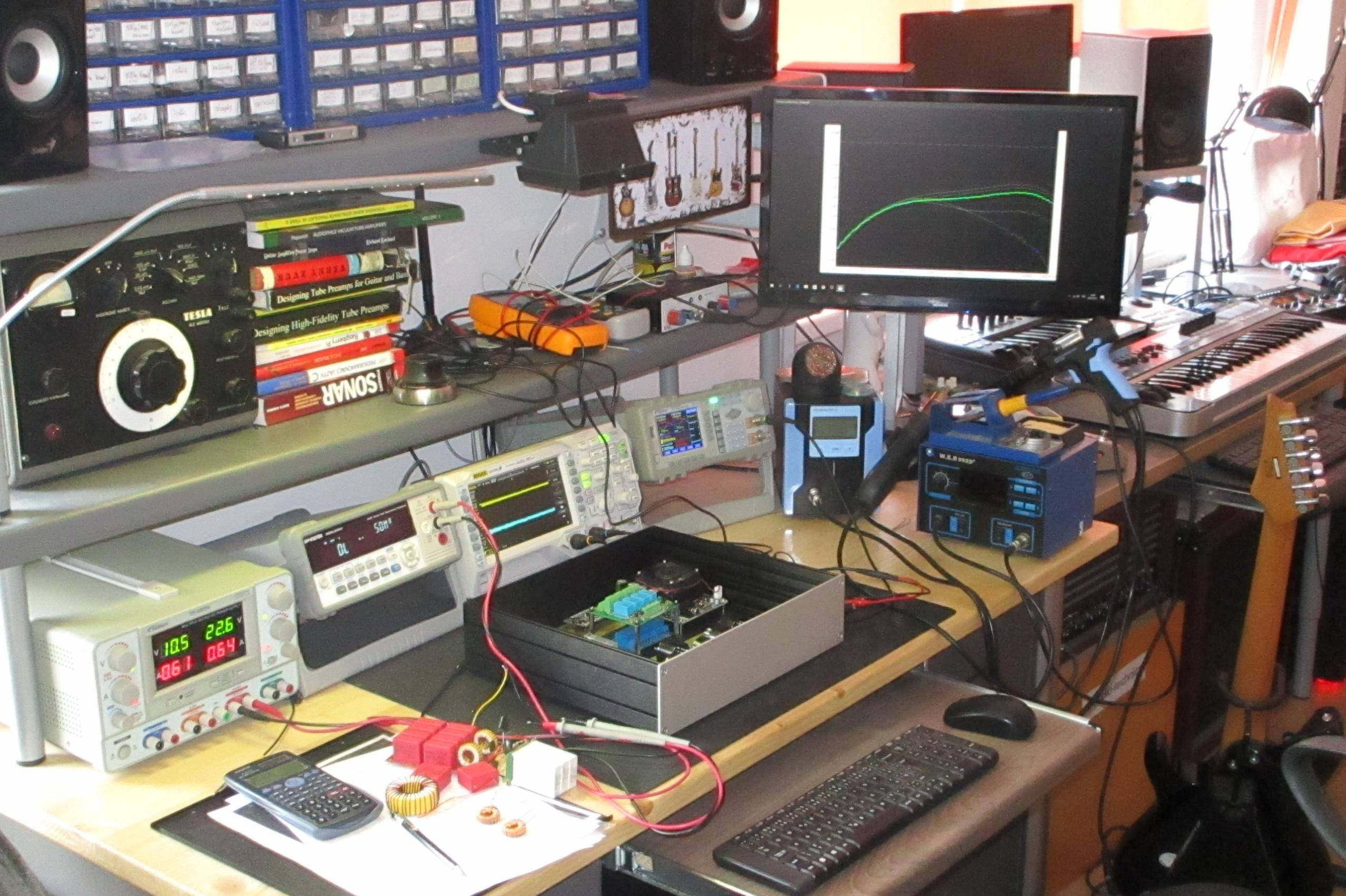 Petr Vlasák - pevlas amplifiers