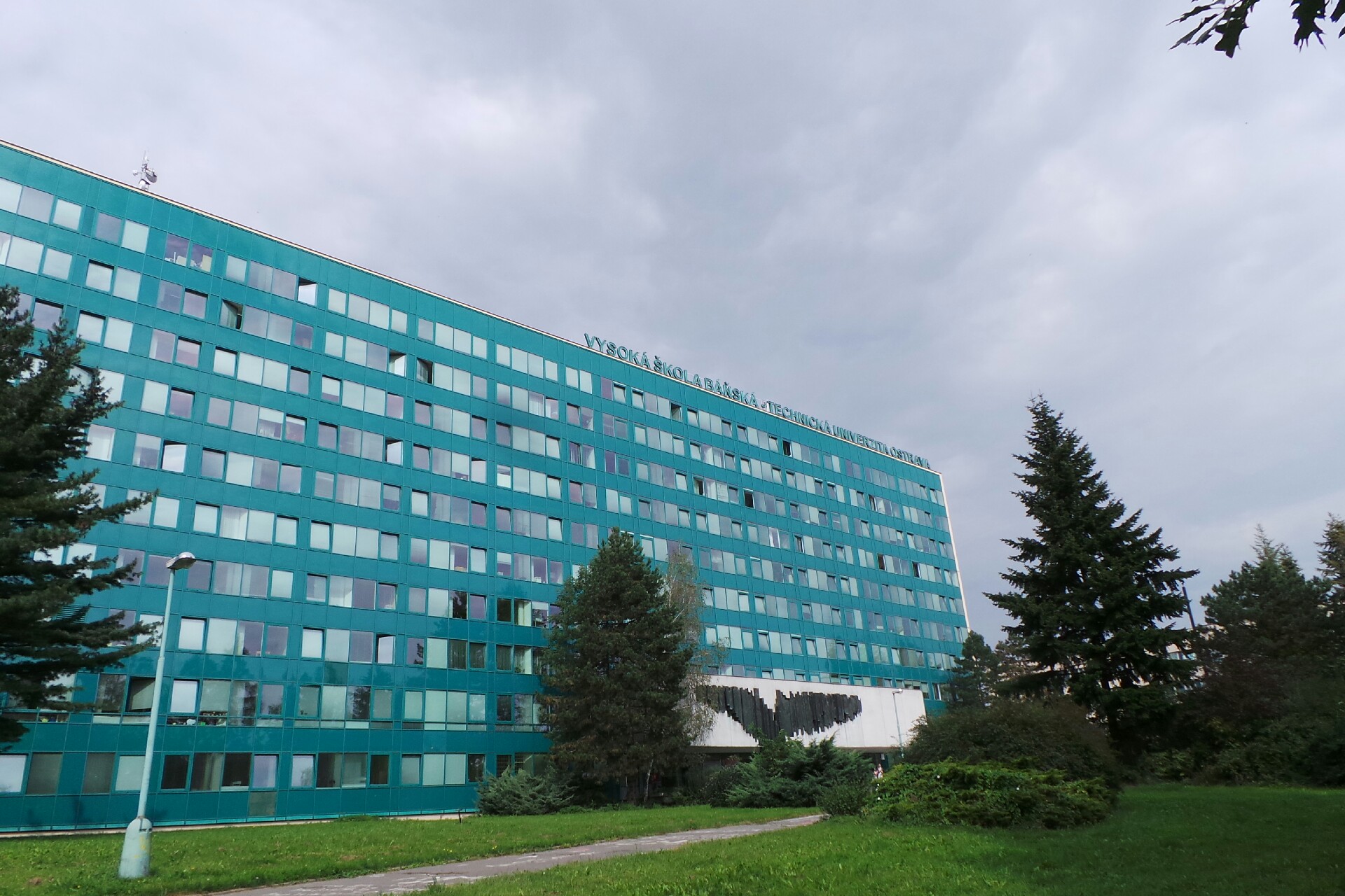 Vysoká škola báňská - Technická univerzita Ostrava - Centrum sypkých hmot Fakulty strojní