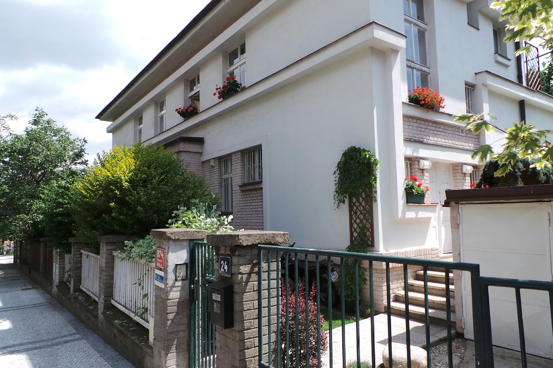 New In Production, s.r.o. foto 1