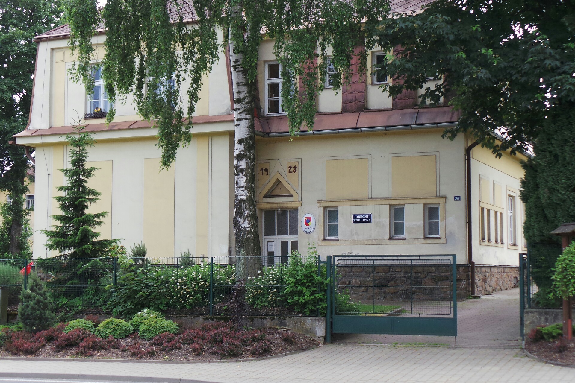 Obecní knihovna Červená Voda foto 3