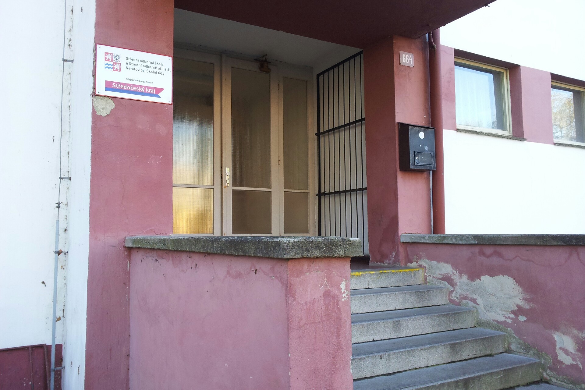 Střední odborná škola a Střední odborné učiliště Neratovice - Školní jídelna