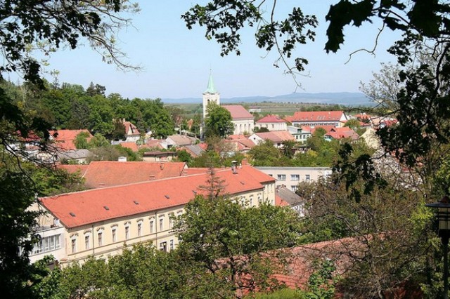 Klobouky u Brna - městský úřad foto 3