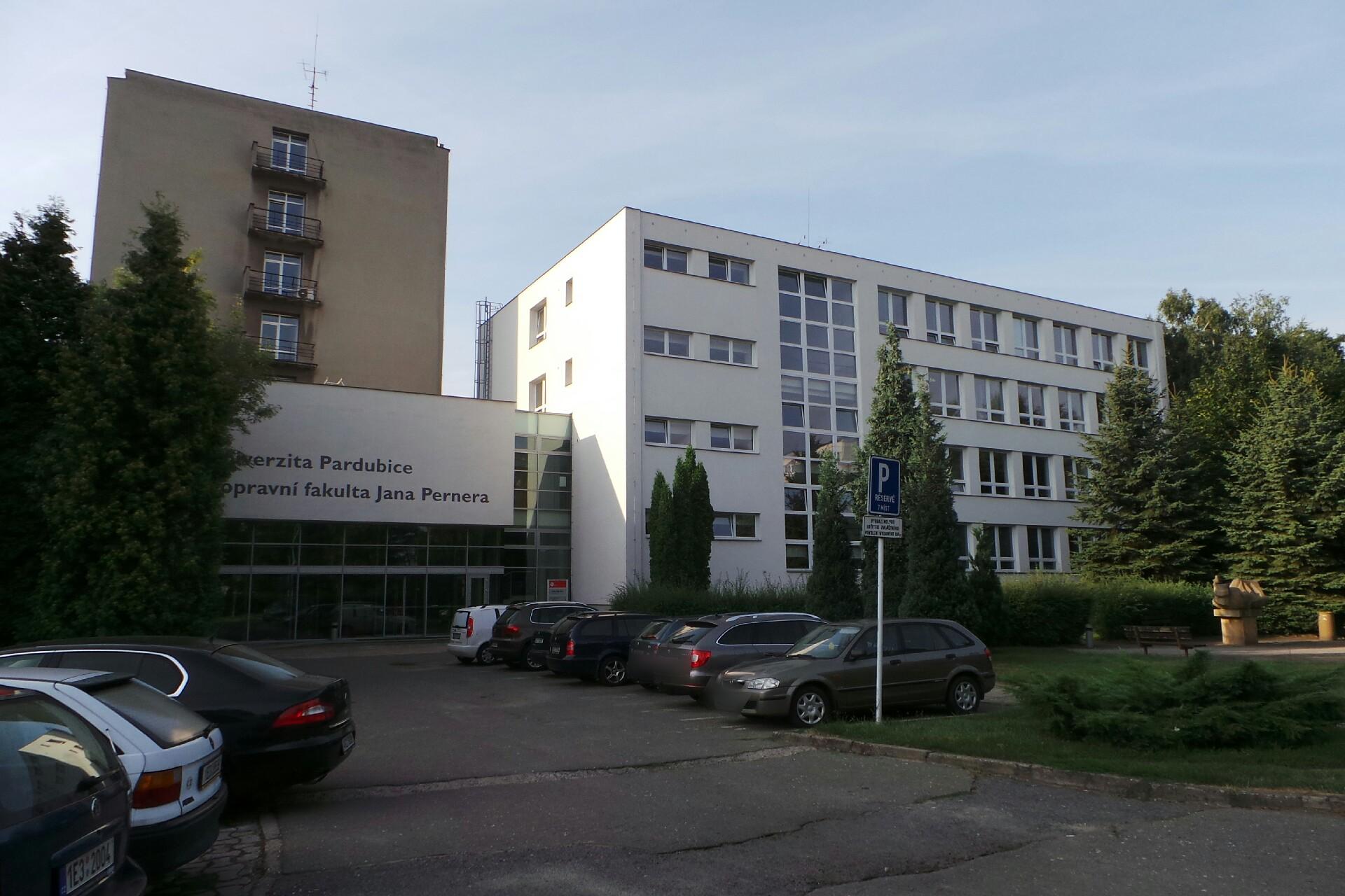 Univerzitní sportovní klub Pardubice foto 1