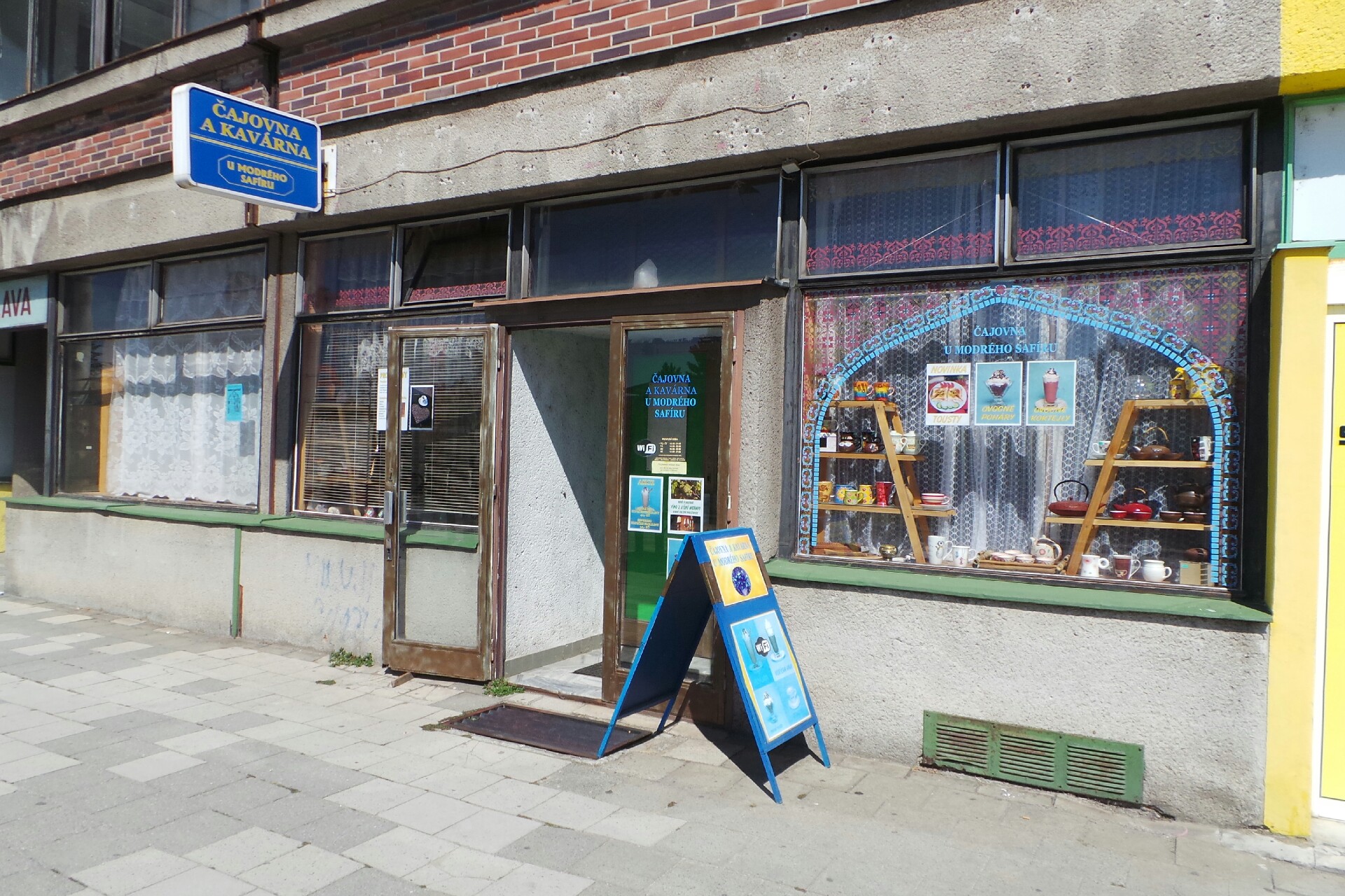 Čajovna a kavárna u Modrého safíru