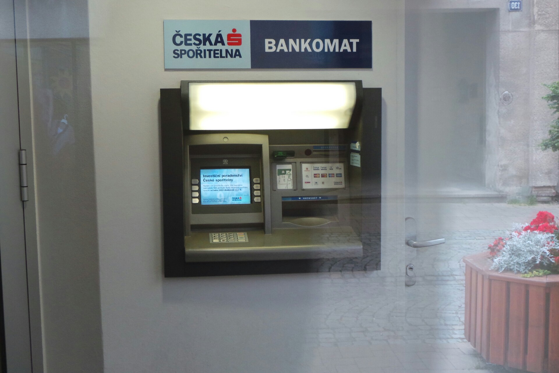 Bankomat České spořitelny