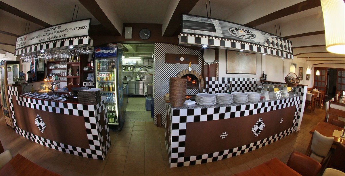 Pizzeria Harlekýn foto 2