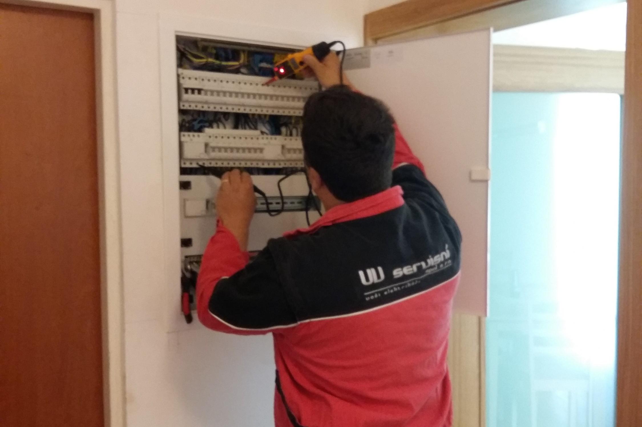 UV servisní, spol. s r.o.