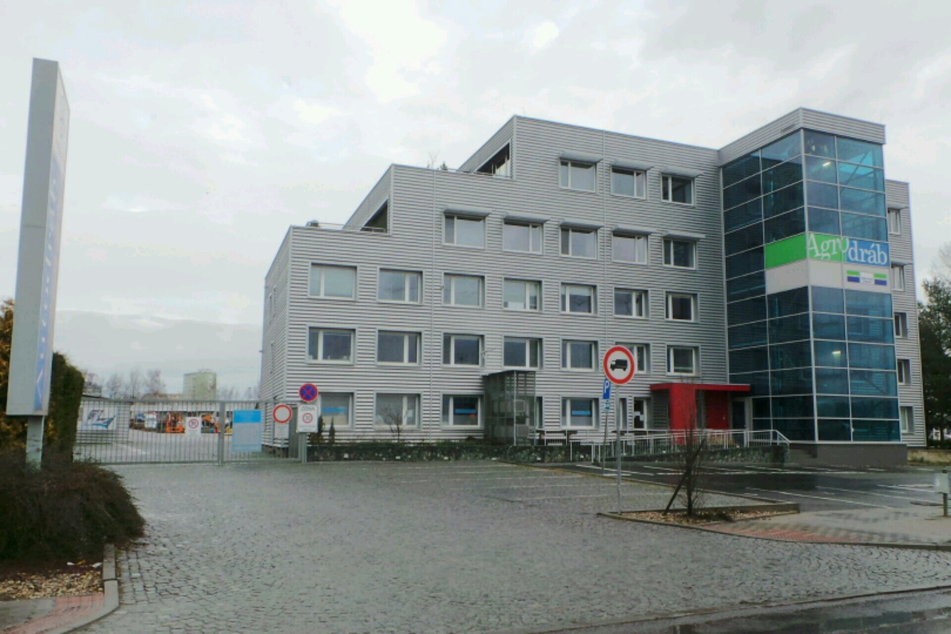 AUTODRÁB, spol. s r.o.