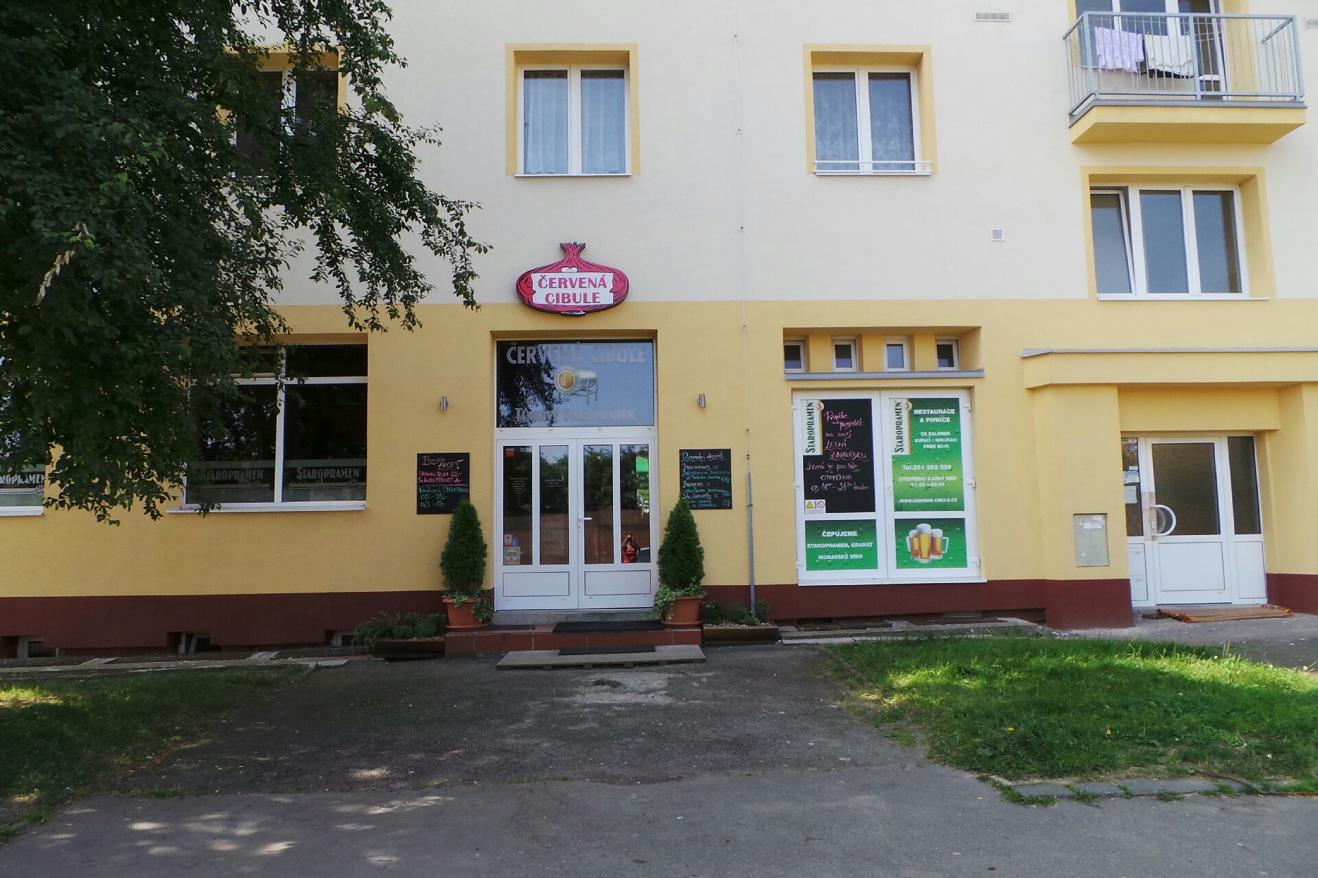 Restaurant Bar Červená cibule