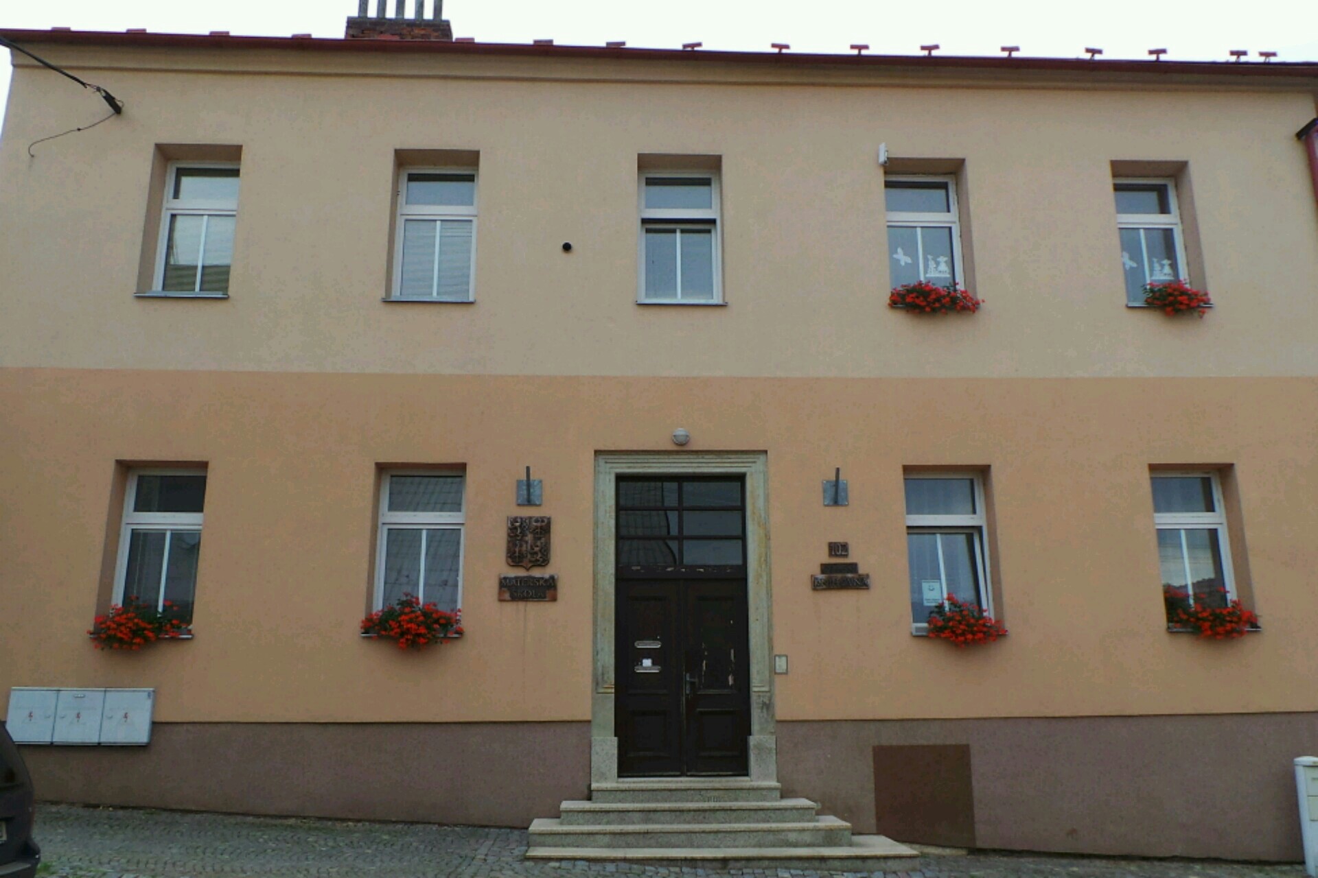 Knihovna Nový Hrádek foto 2