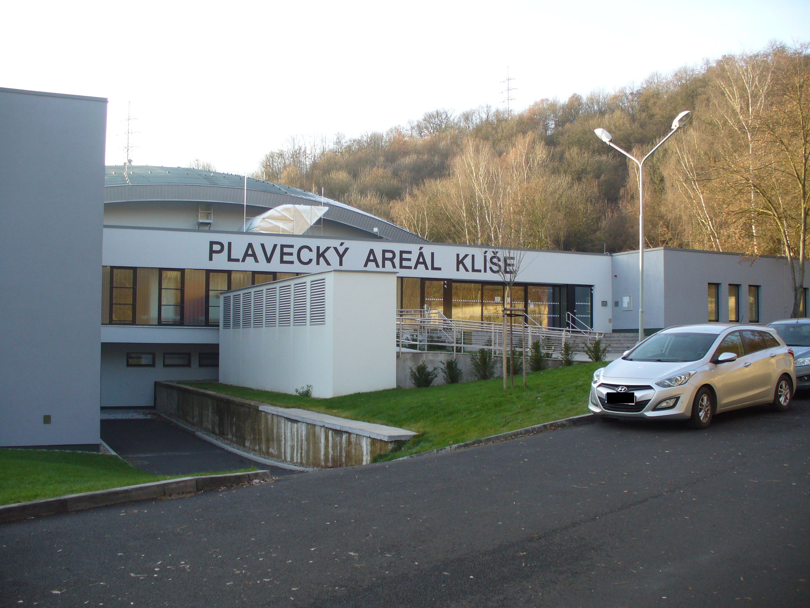 Plavecká hala Klíše