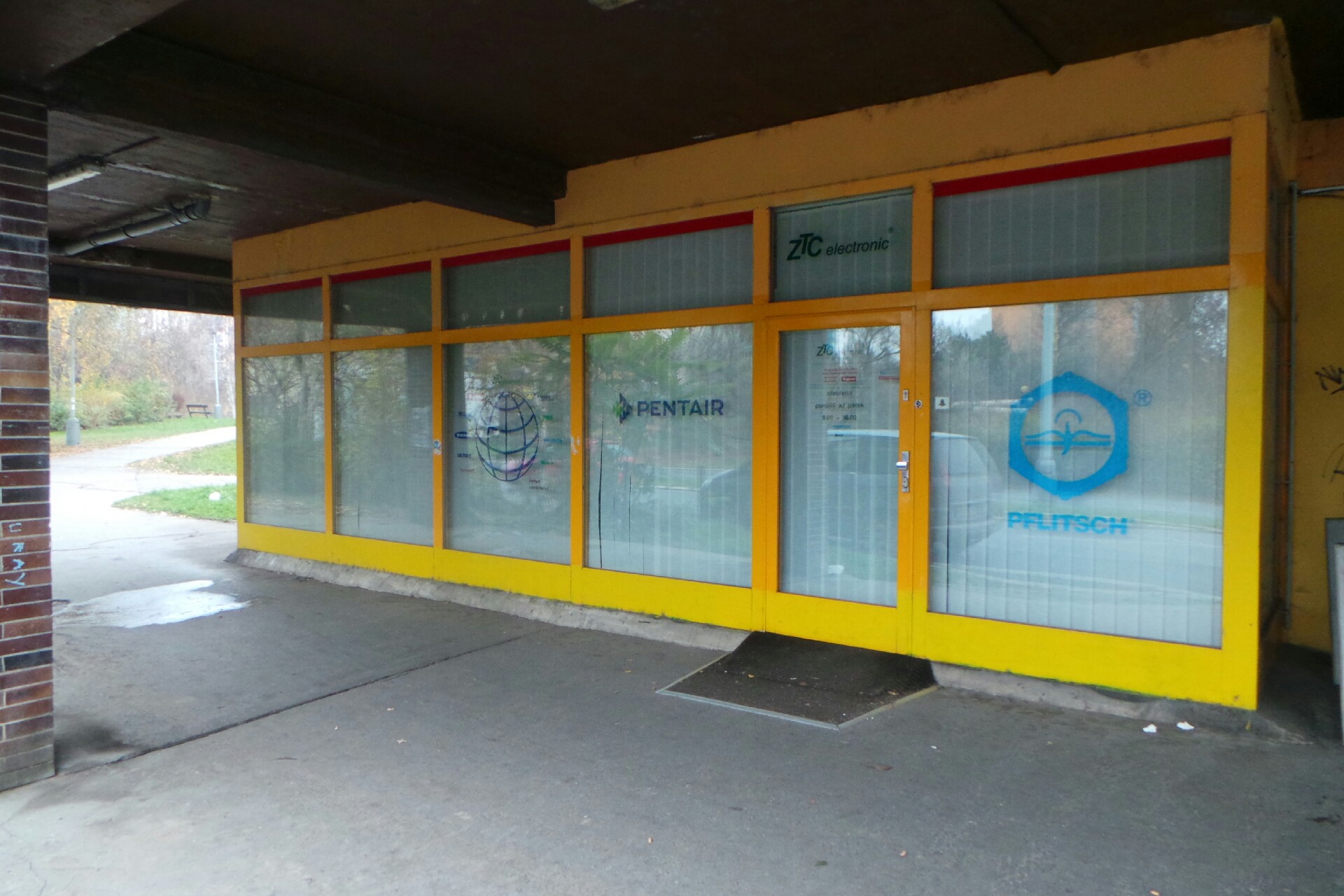 ZTC electronic Praha, s.r.o.