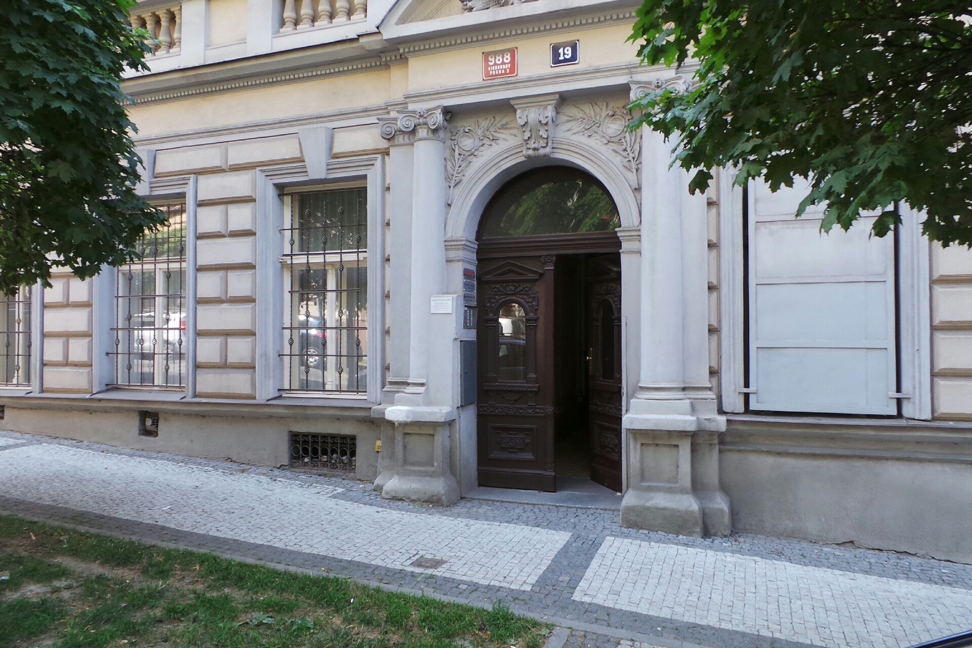 MRÁZEK & ROSSI architekt, s.r.o.