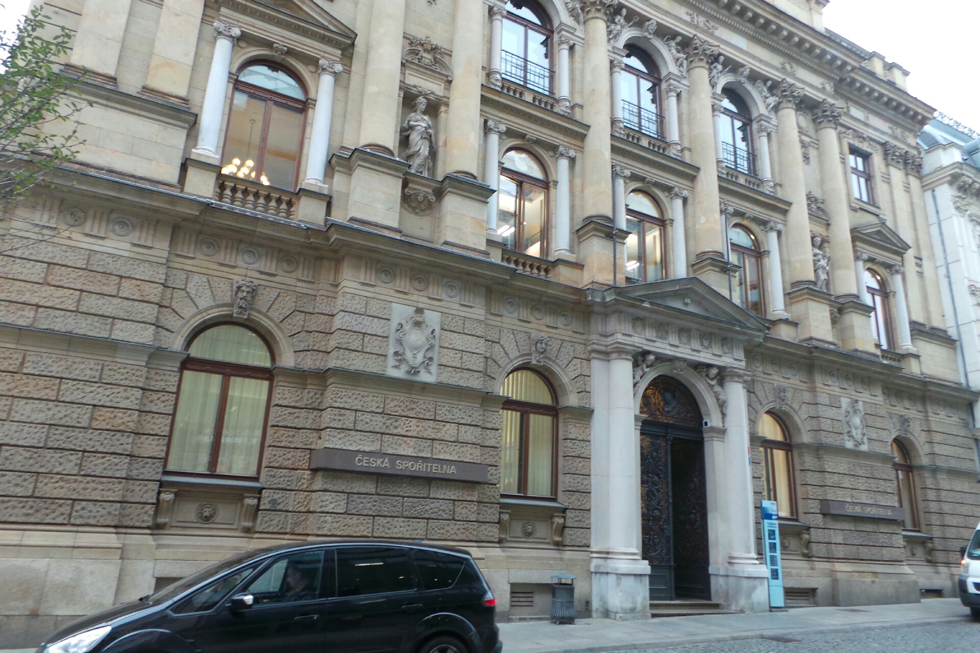 Česká spořitelna - Erste Premier centrum