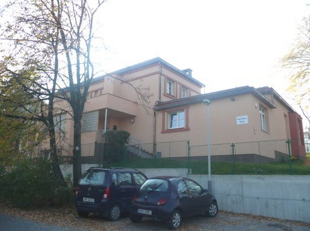 Mateřská škola, Praha 10, Trhanovské náměstí 7 foto 2