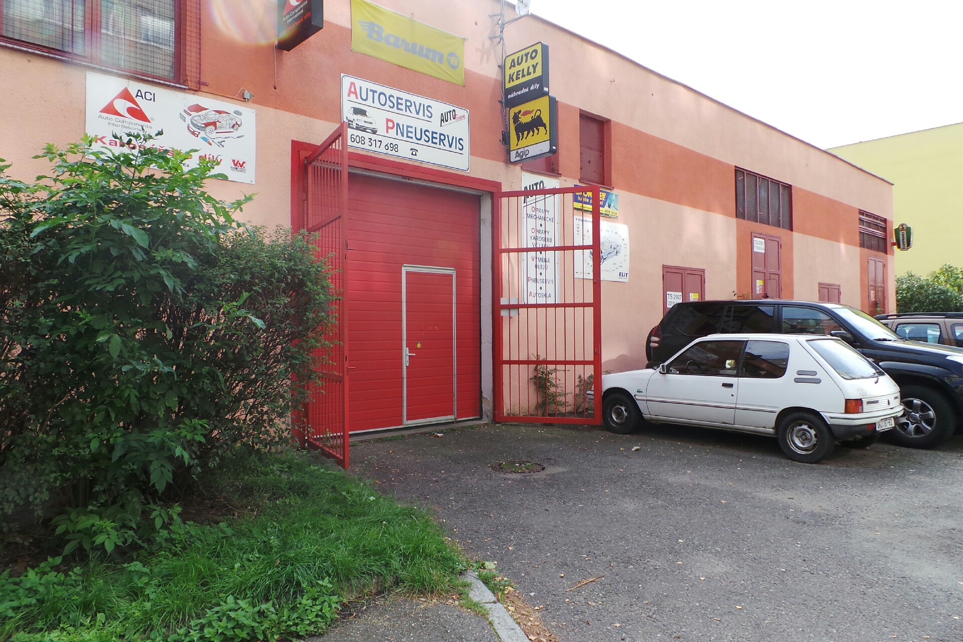 Tomáš Kobza - AUTOSERVIS-PNEUSERVIS foto 1