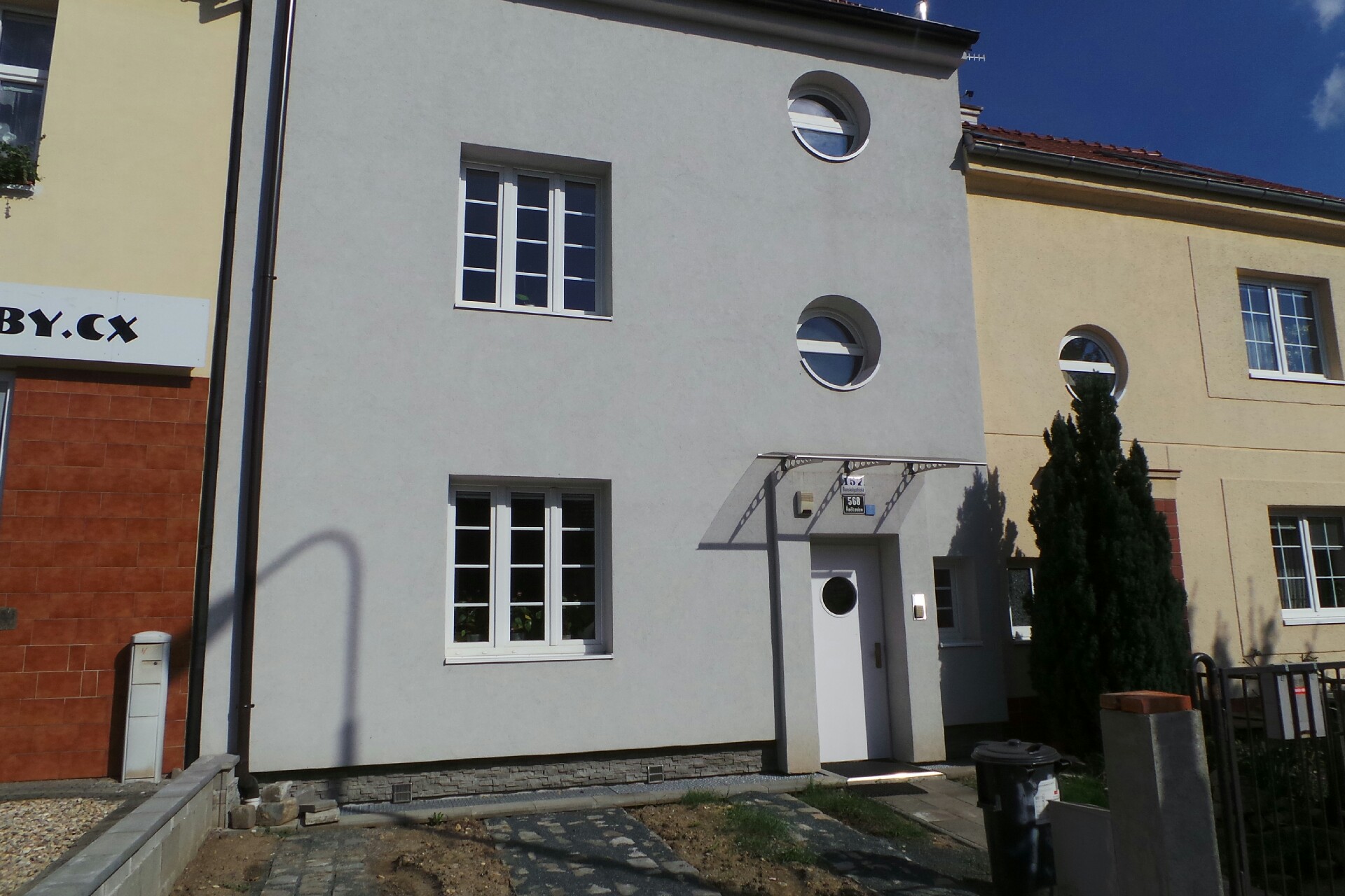 JUDr. Sáša Navrátilová, MBA, advokátka