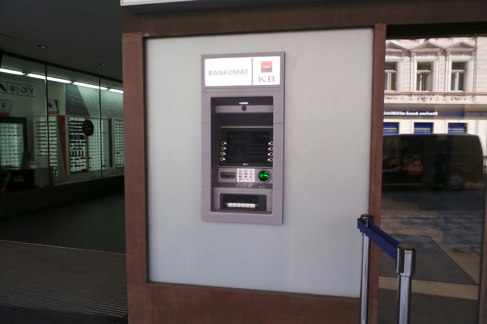 Bankomat Komerční banky foto 1