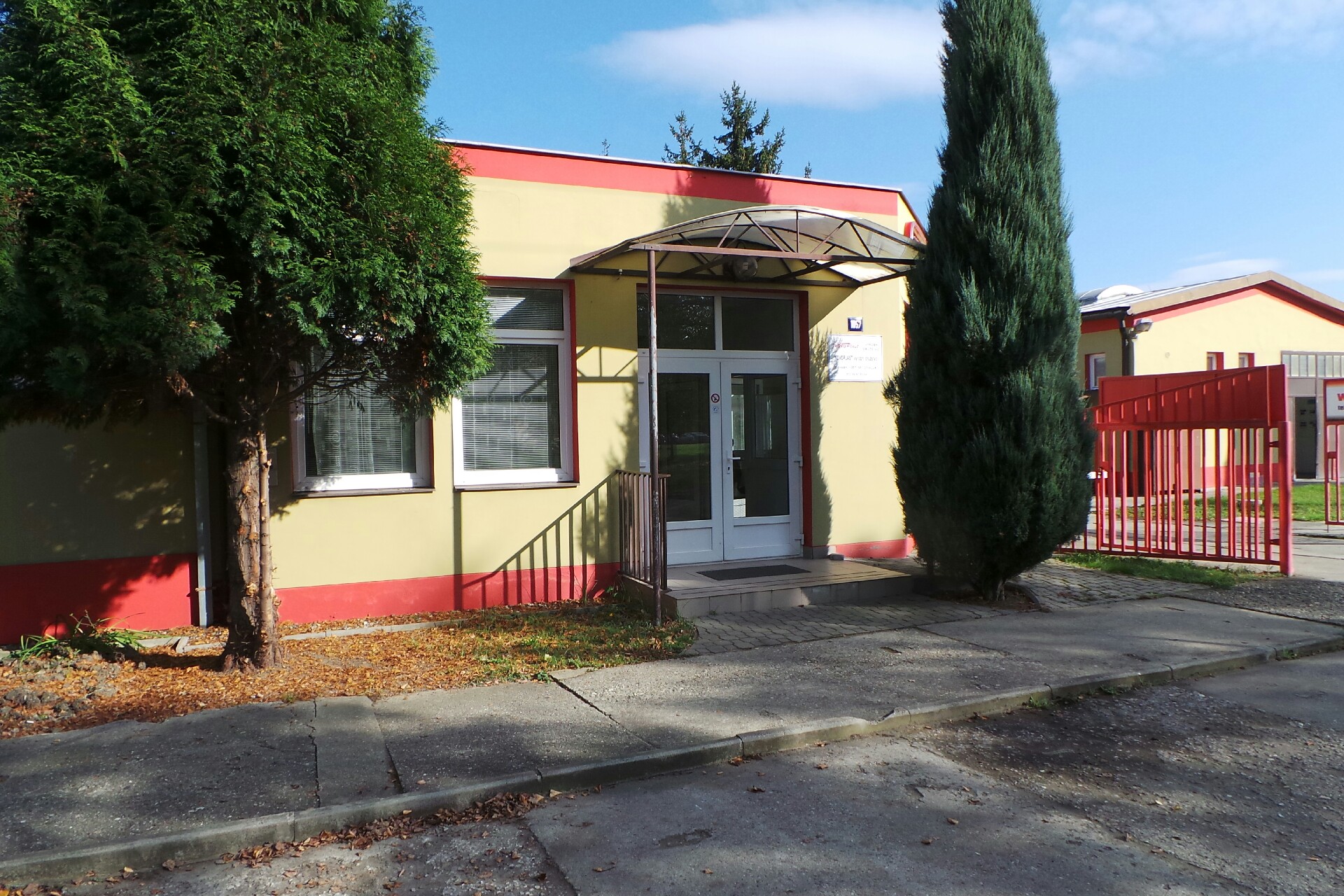 KOVOPLAST, výrobní družstvo