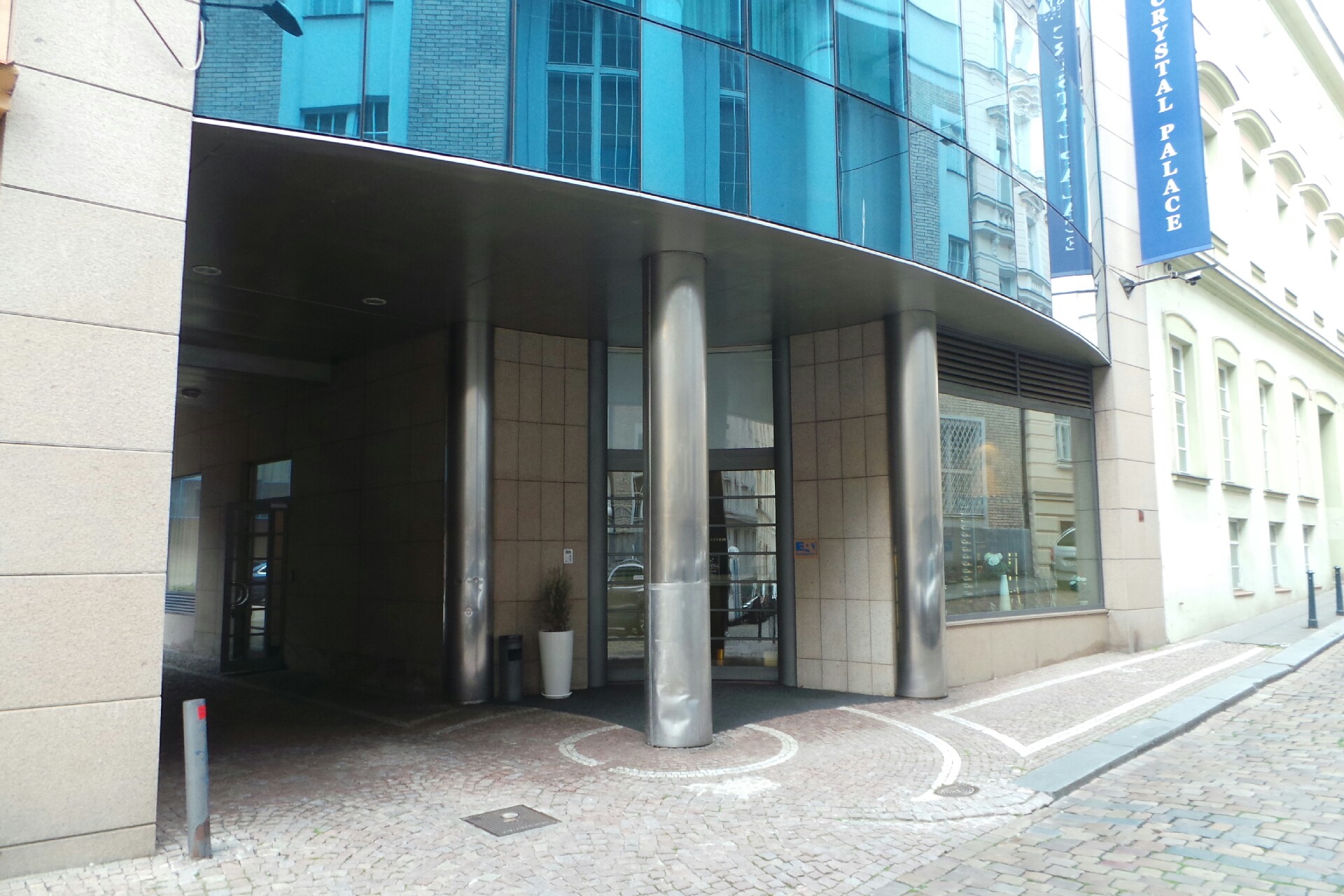 EA Hotel Crystal Palace