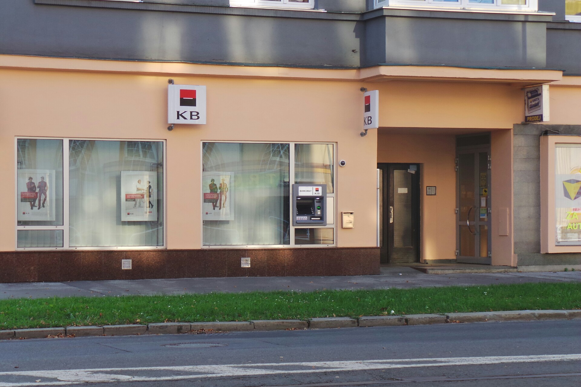 Bankomat Komerční banky