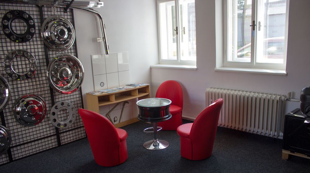 JS-truckparts.cz foto 2