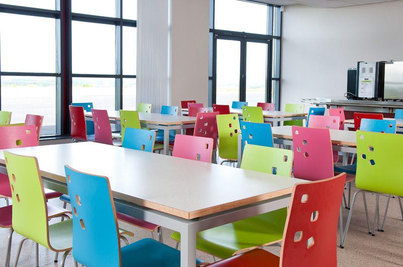 Vybaveni-skol.cz foto 2