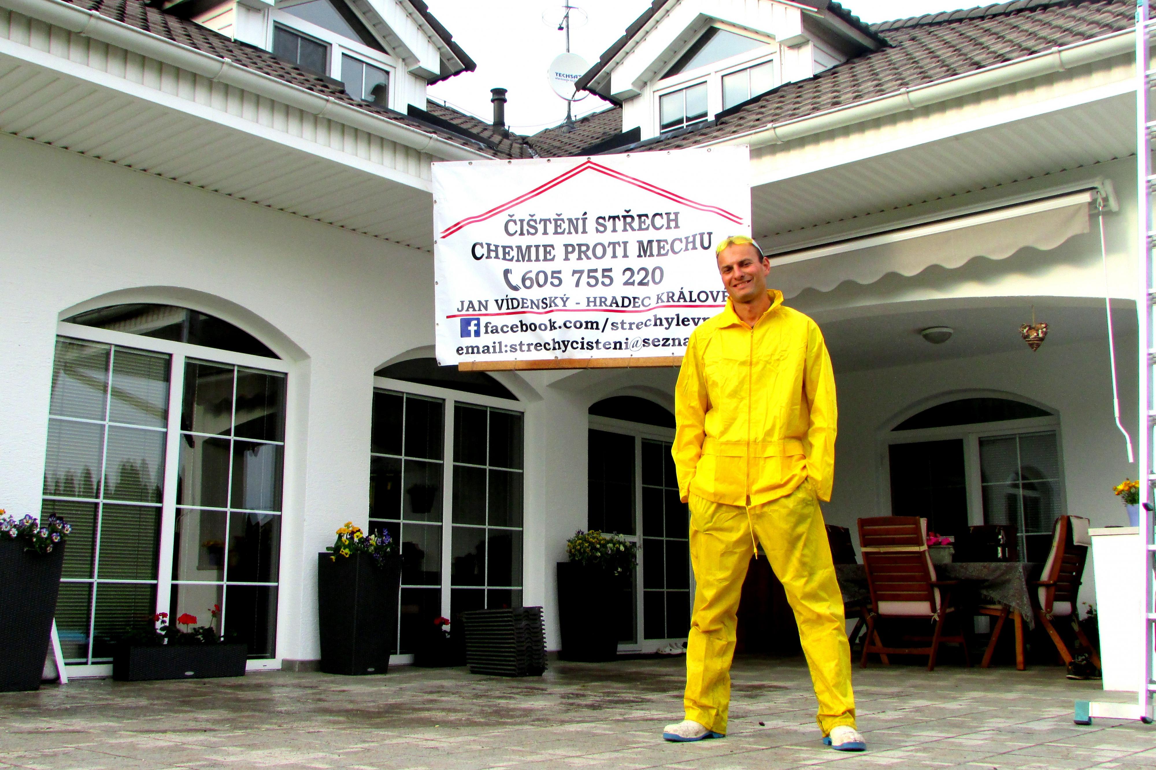 Střechy Vídenský s.r.o. / čištění a renovační nátěry střech