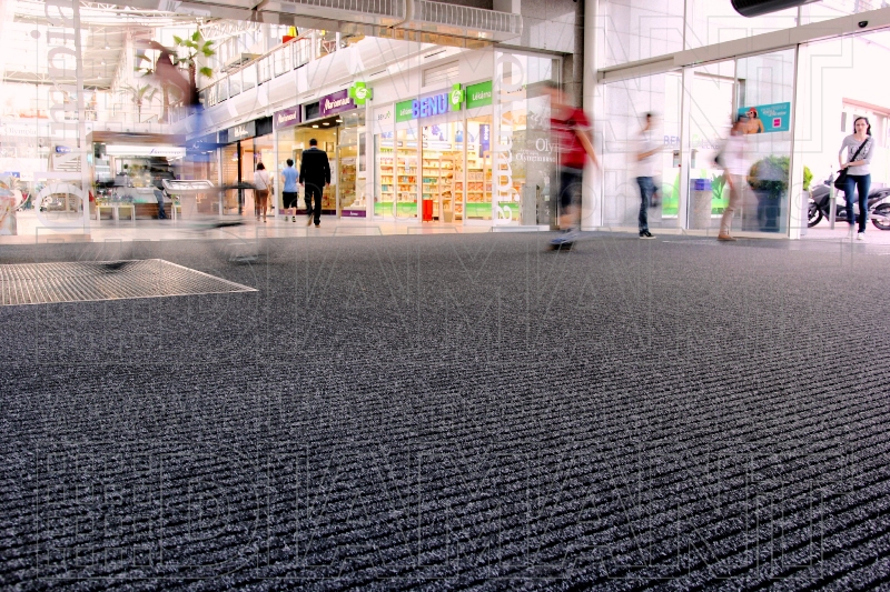 DIAMANT AK s.r.o. - rohože a čisticí zóny foto 3