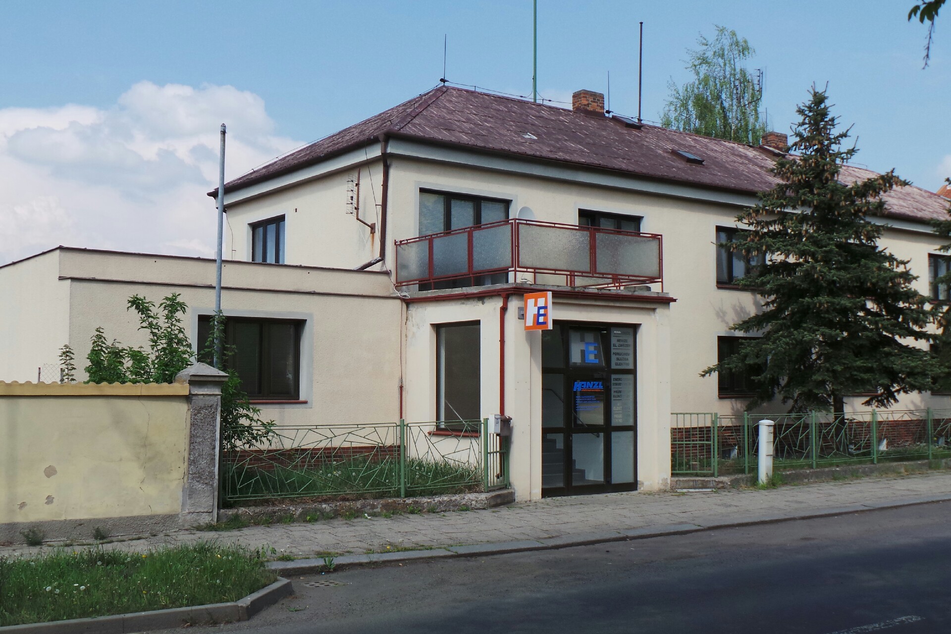 HANZL ELEKTROMONTÁŽE s.r.o.