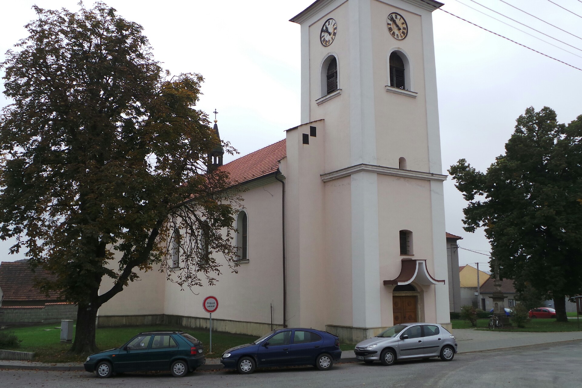 Římskokatolická farnost Ptení