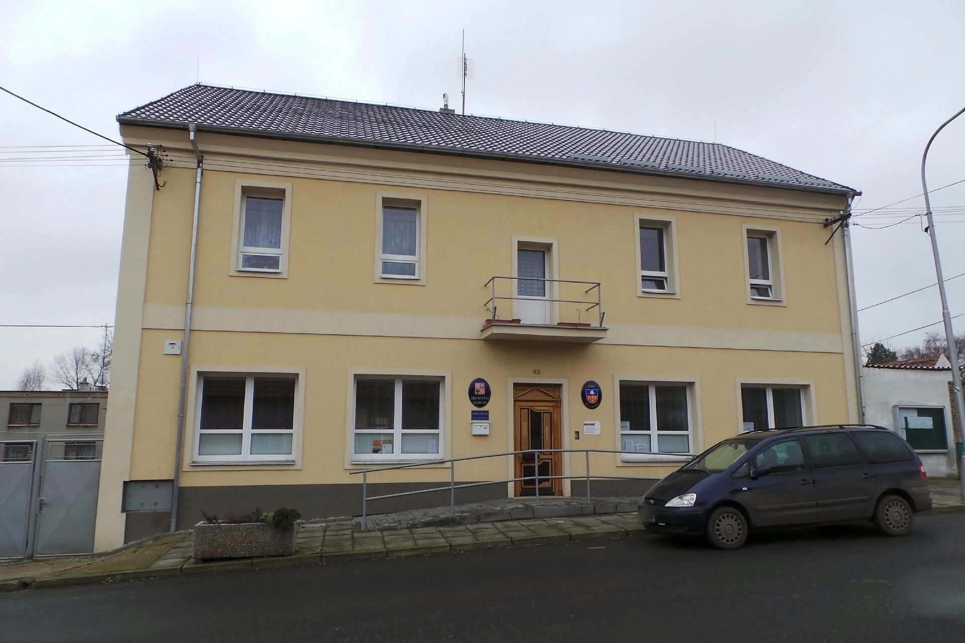 Klobuky - obecní úřad