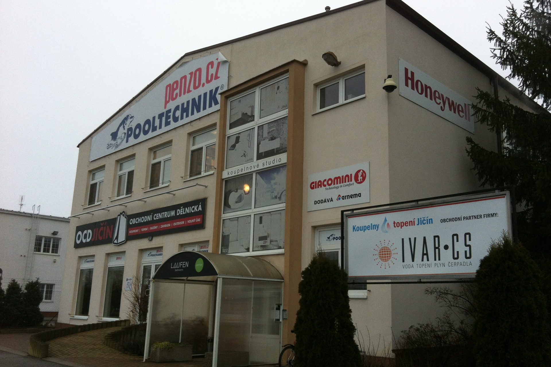 POOLTECHNIK, spol. s r.o.