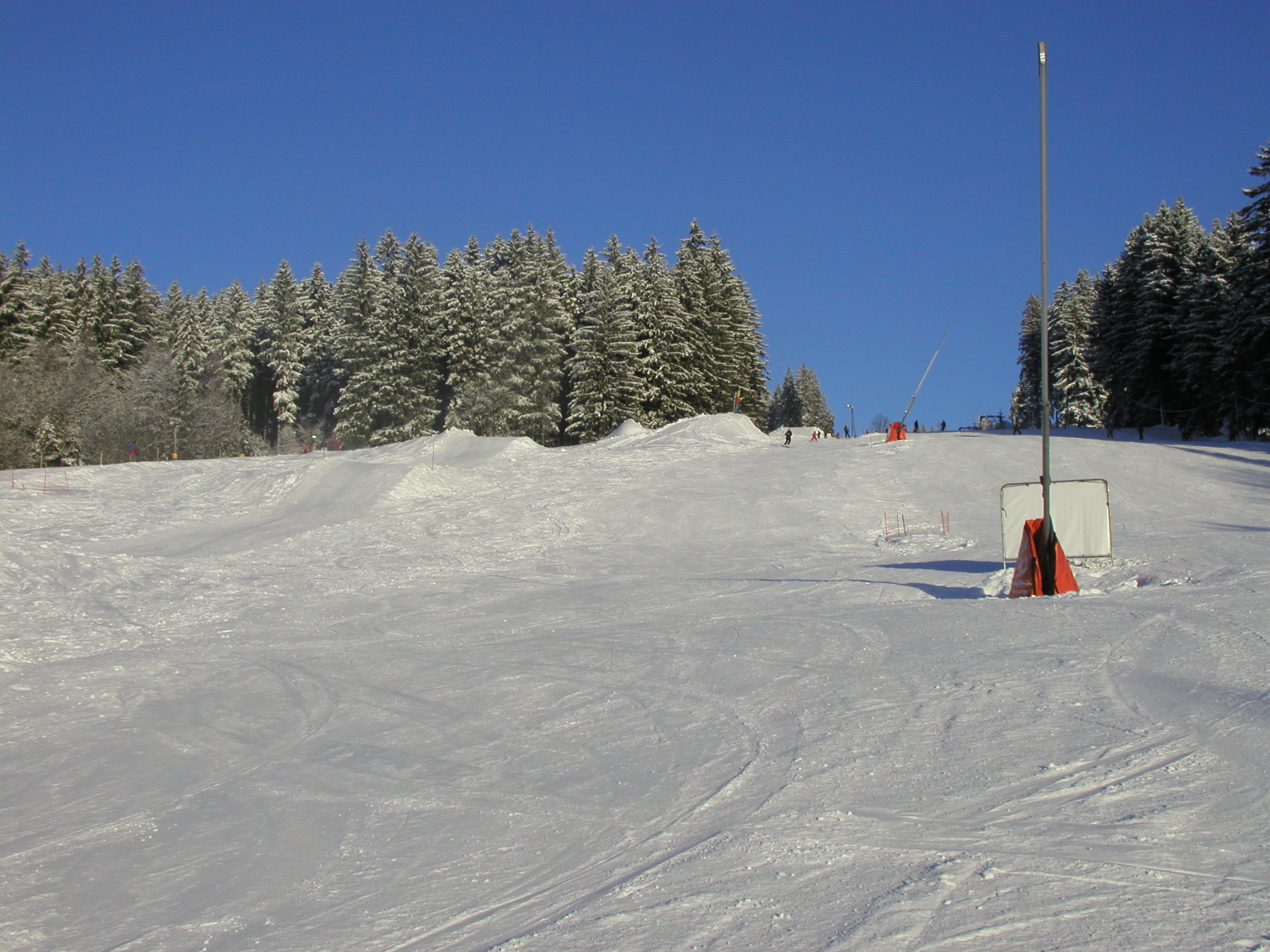 Lyžařský areál Nad nádražím foto 3